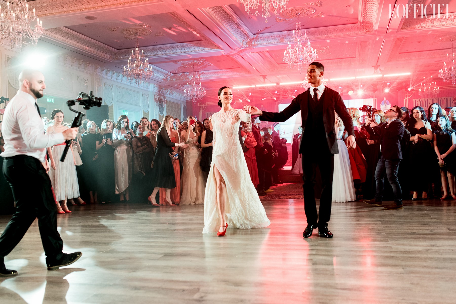 Анна Андрес, Макс Ежов