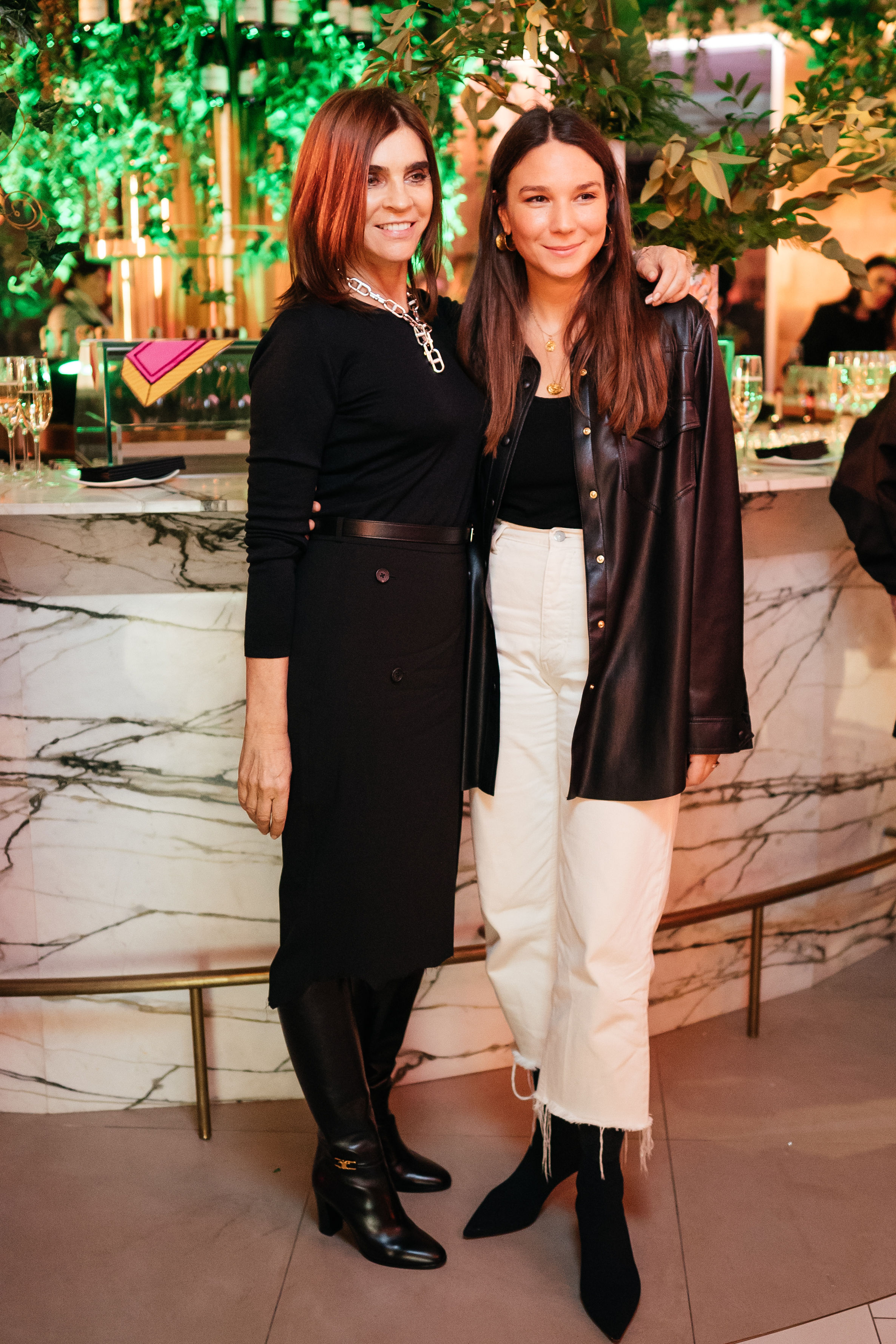 Карин Ройтфельд, Сандра Сандор