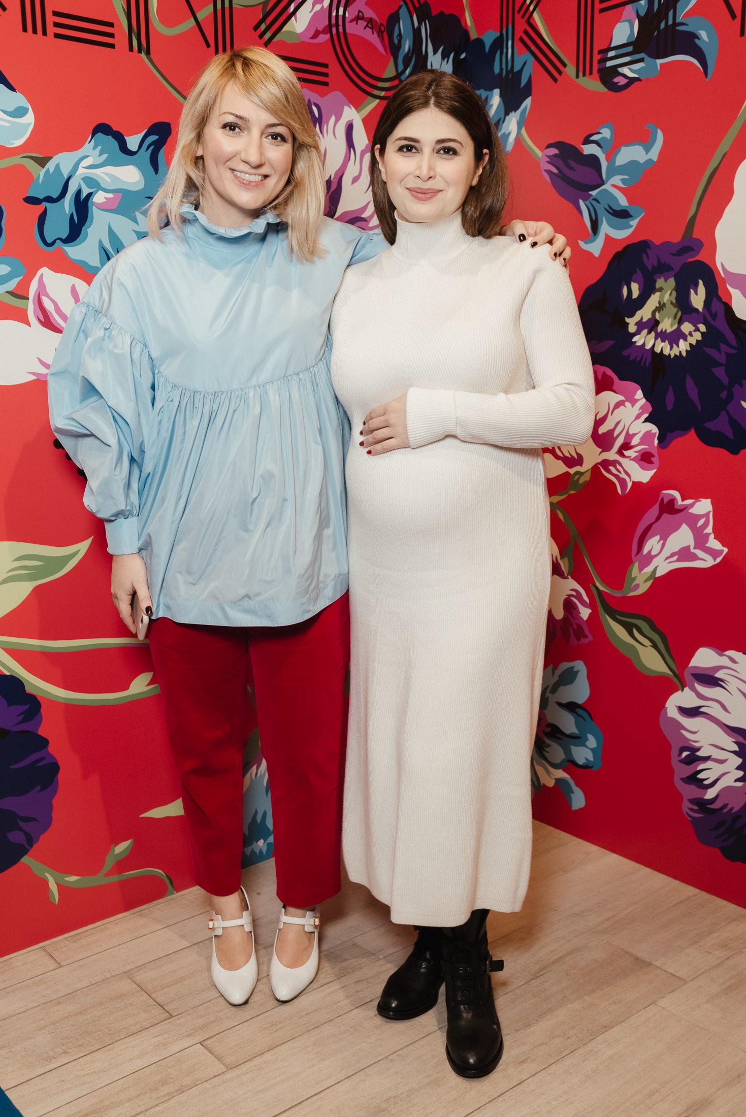 Ася Мхитарян и Нина Васадзе 