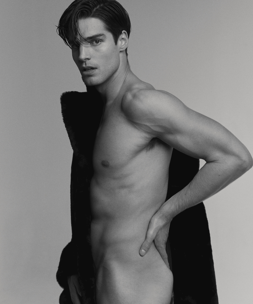 Шуба Acne Studios