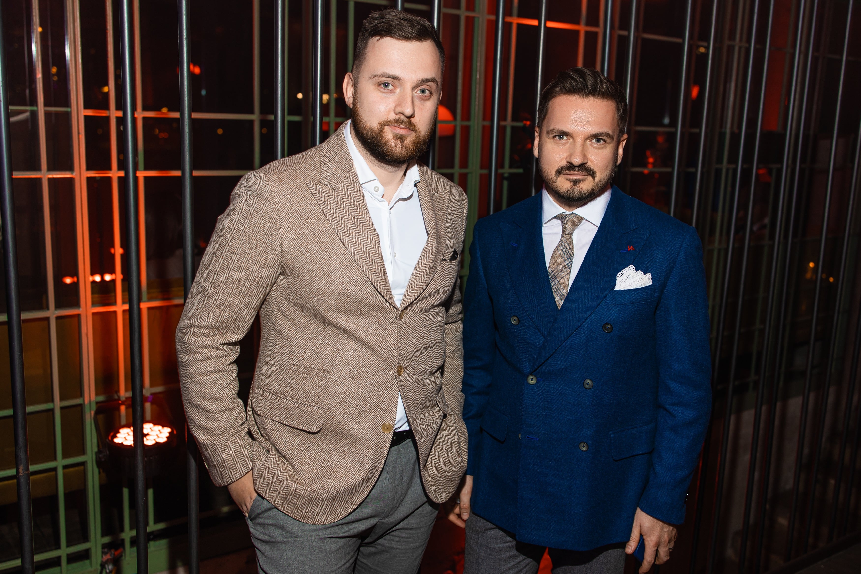 Справа: Алексей Нилов