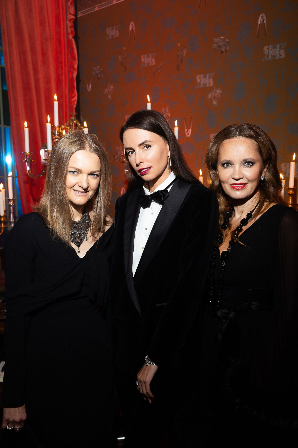 Вера Титова, Надежда Елько и Иванна Никонова