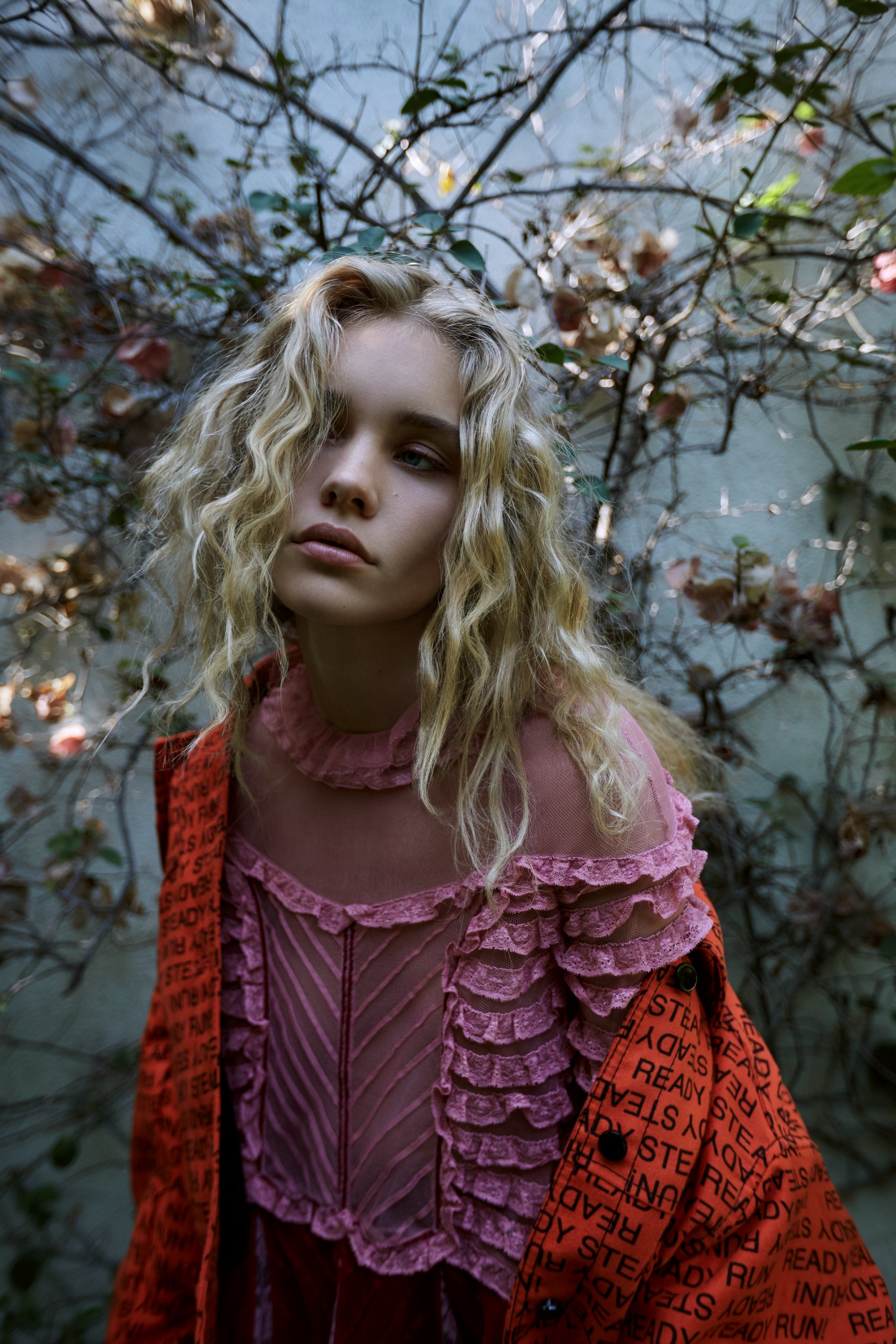 Платье VALENTINO, куртка SPORTMAX