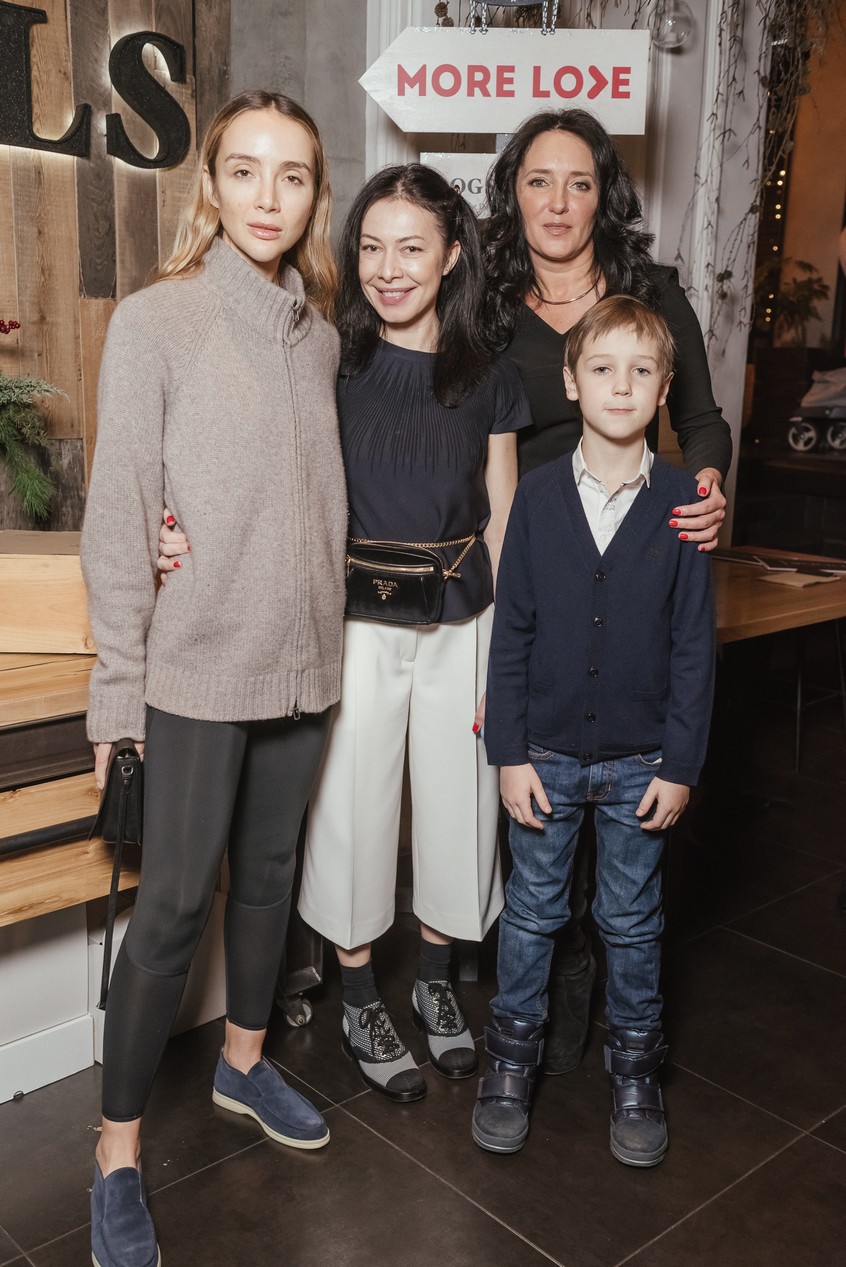 Алена Беттяр, Тамила Немченко