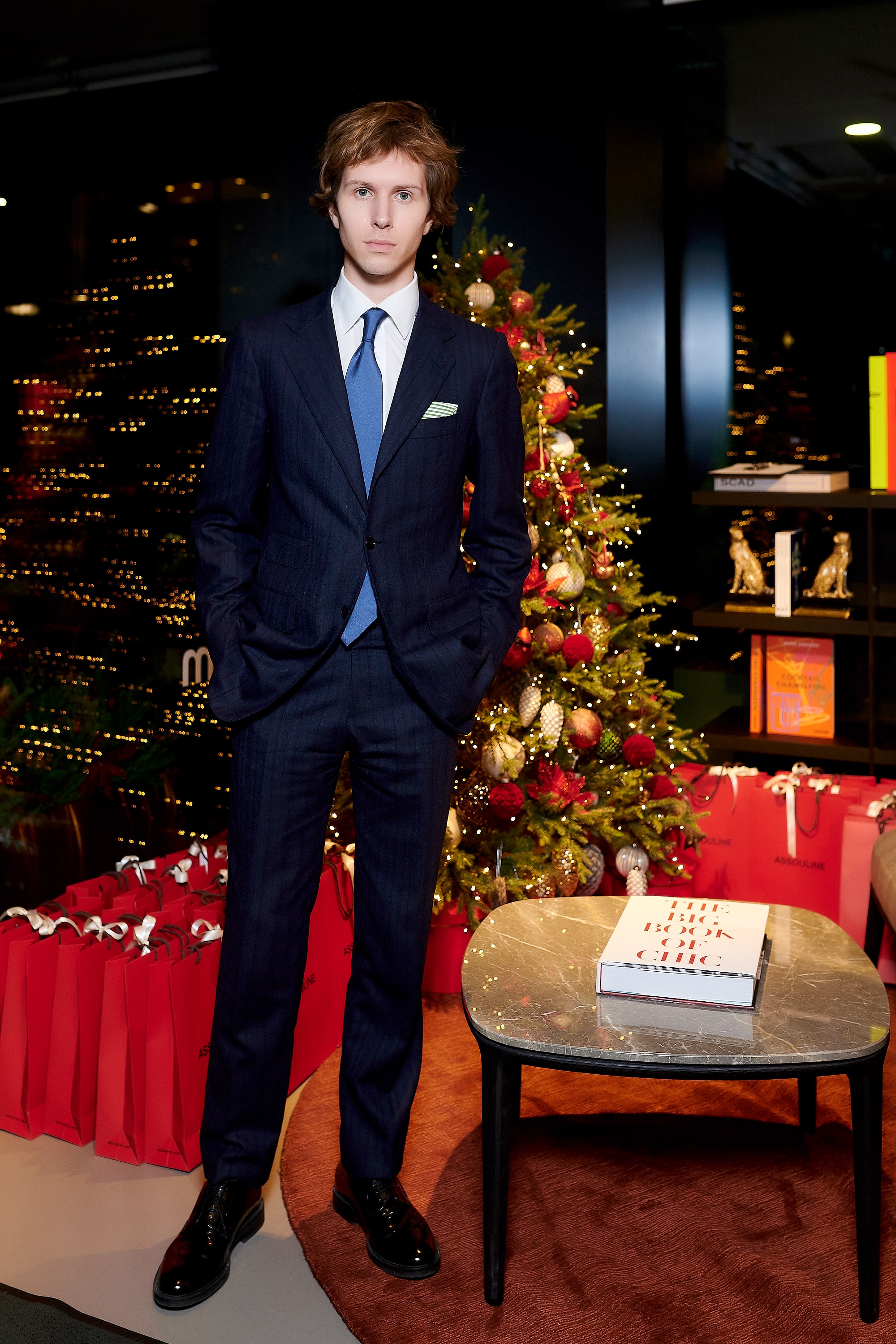 Юра Амосова