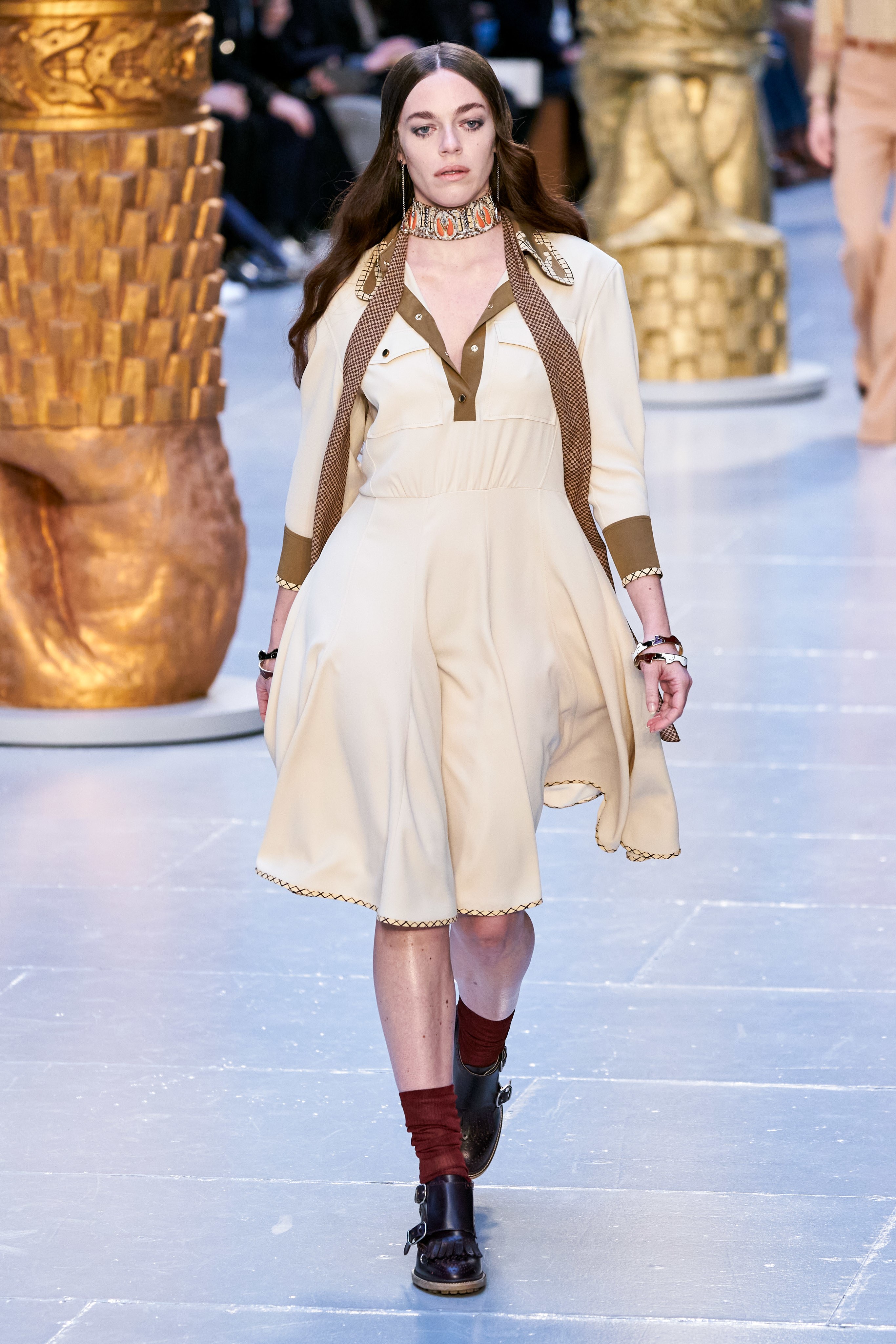 Chloe показ. Chloe коллекция 2020. Показы chloe. Chloe 2020 осень зима. Chloe показ.