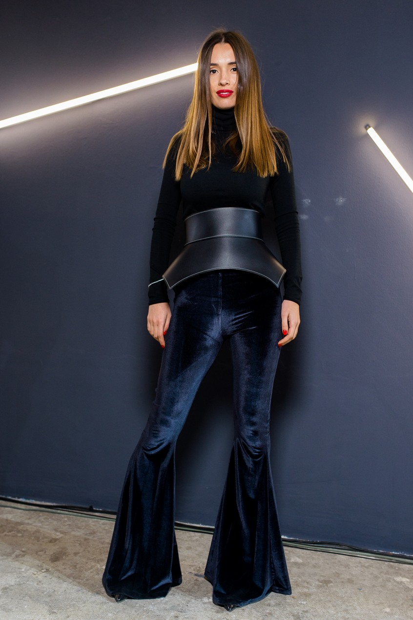  Лиза Ющенко