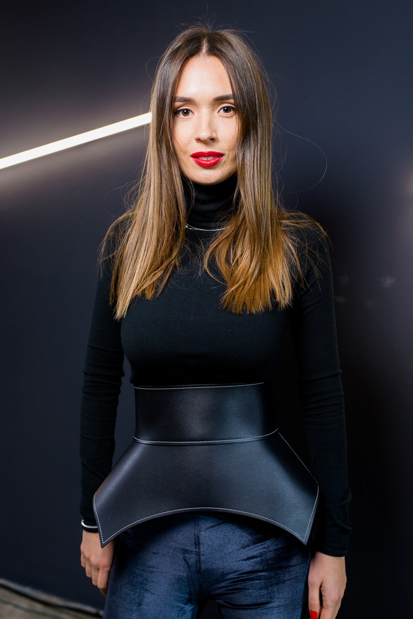  Лиза Ющенко