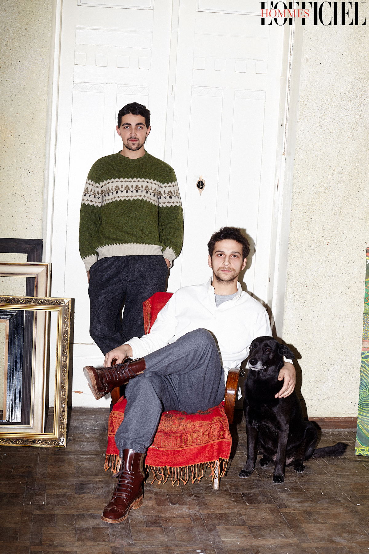 На Натане: брюки – Barena Venezia (Ostriv store). На Паше: рубашка – Ami (Helen Marlen Group), брюки – Edwin (Ostriv store), ботинки – Sasha. Kanevski