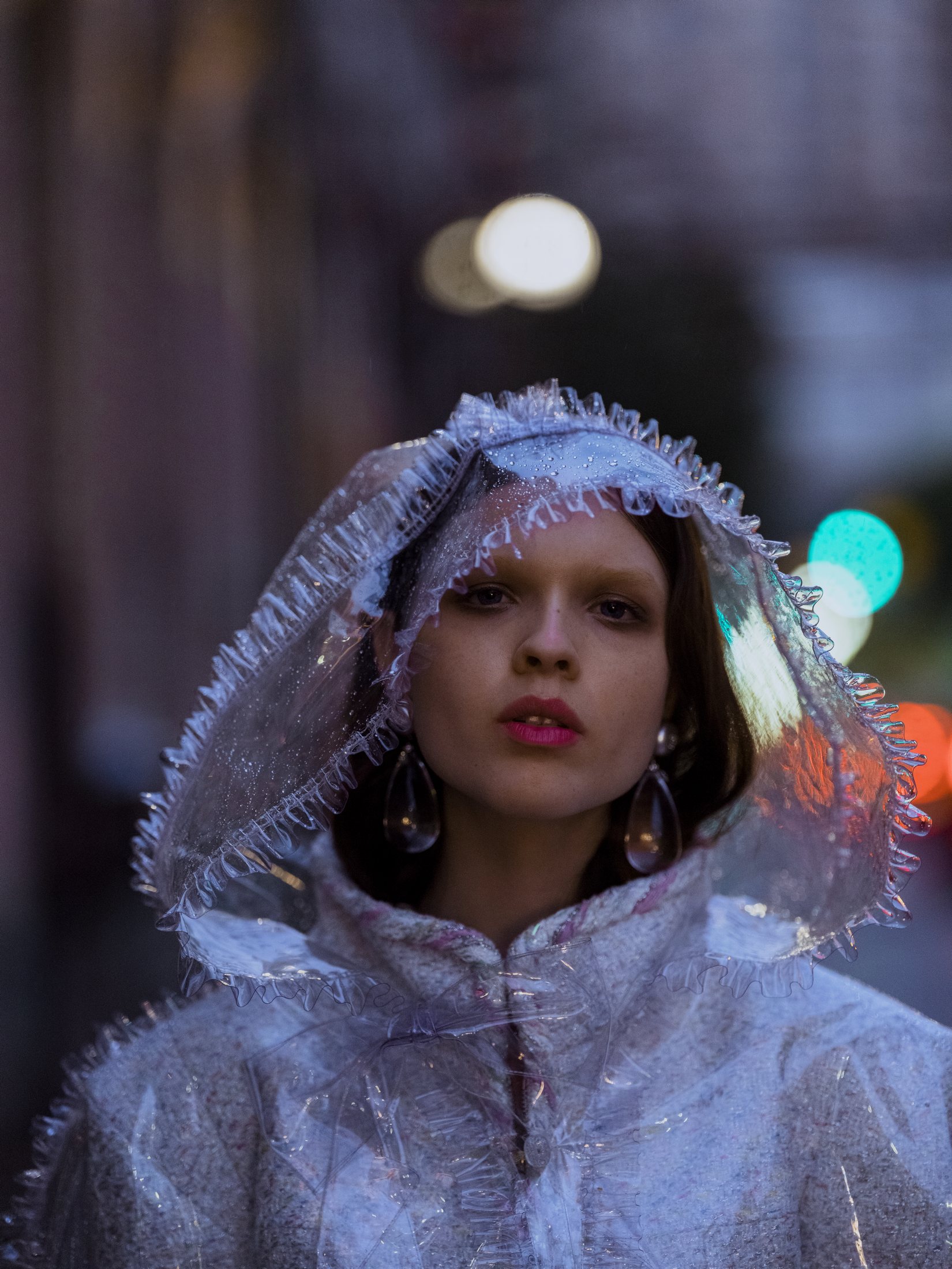 Плащ и жакет Chanel