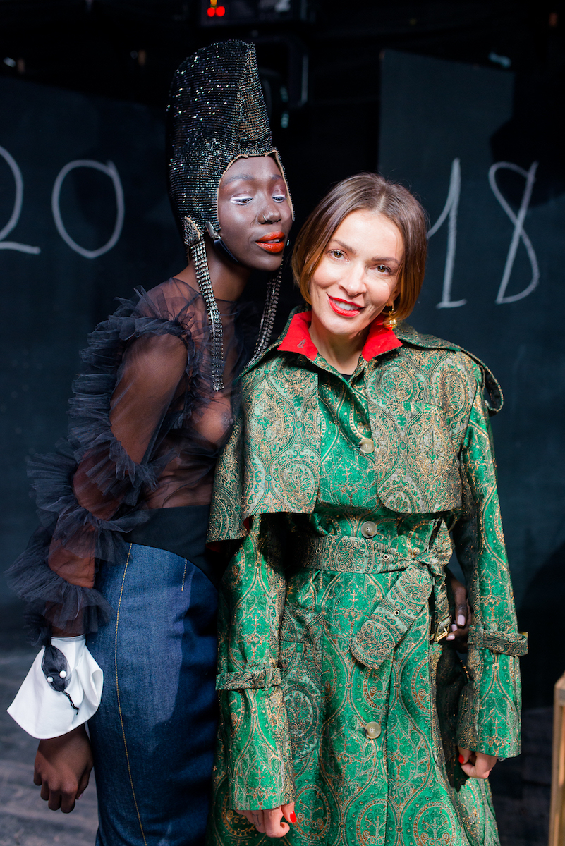 Полина Неня 