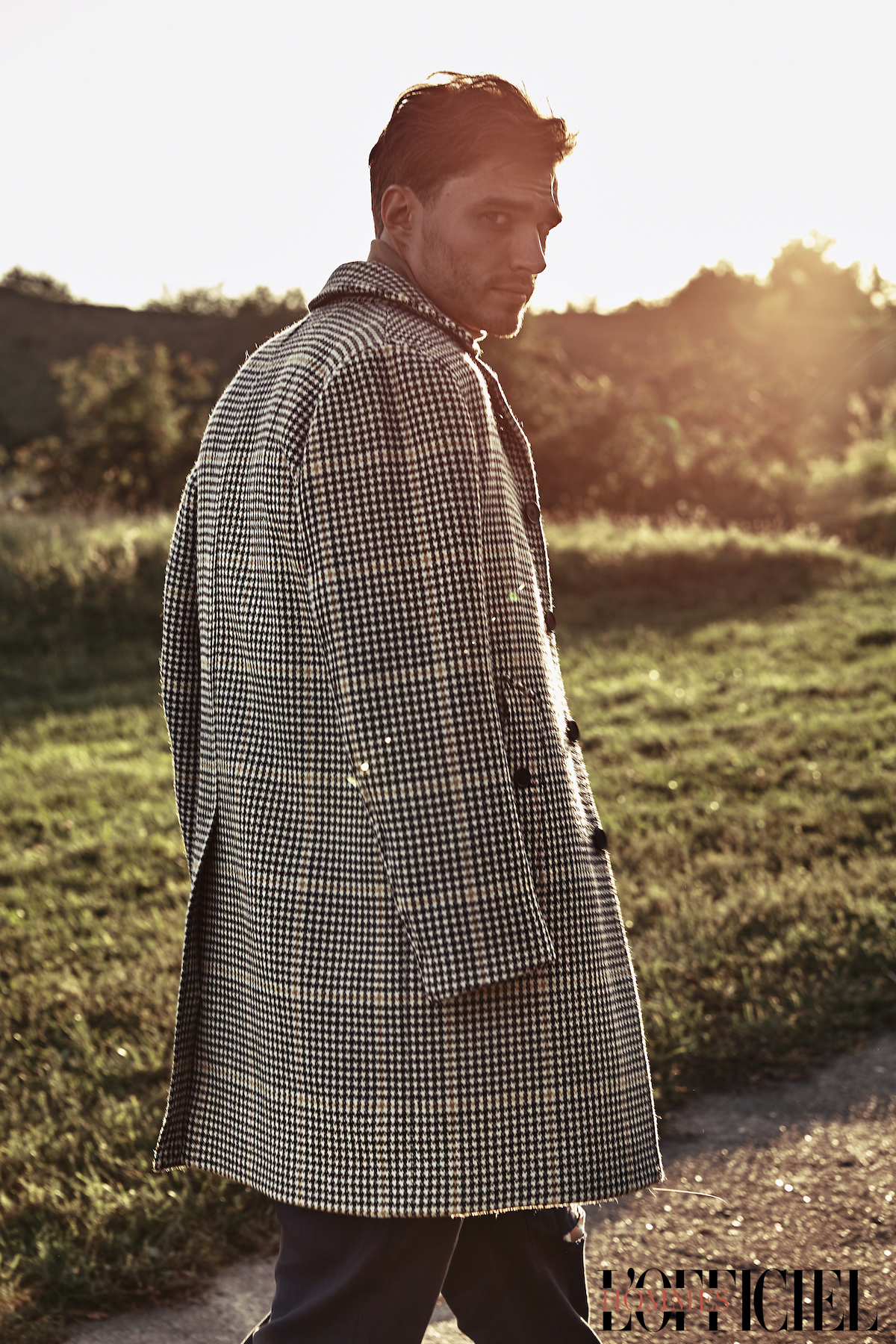 Пальто Sandro, брюки Frolov