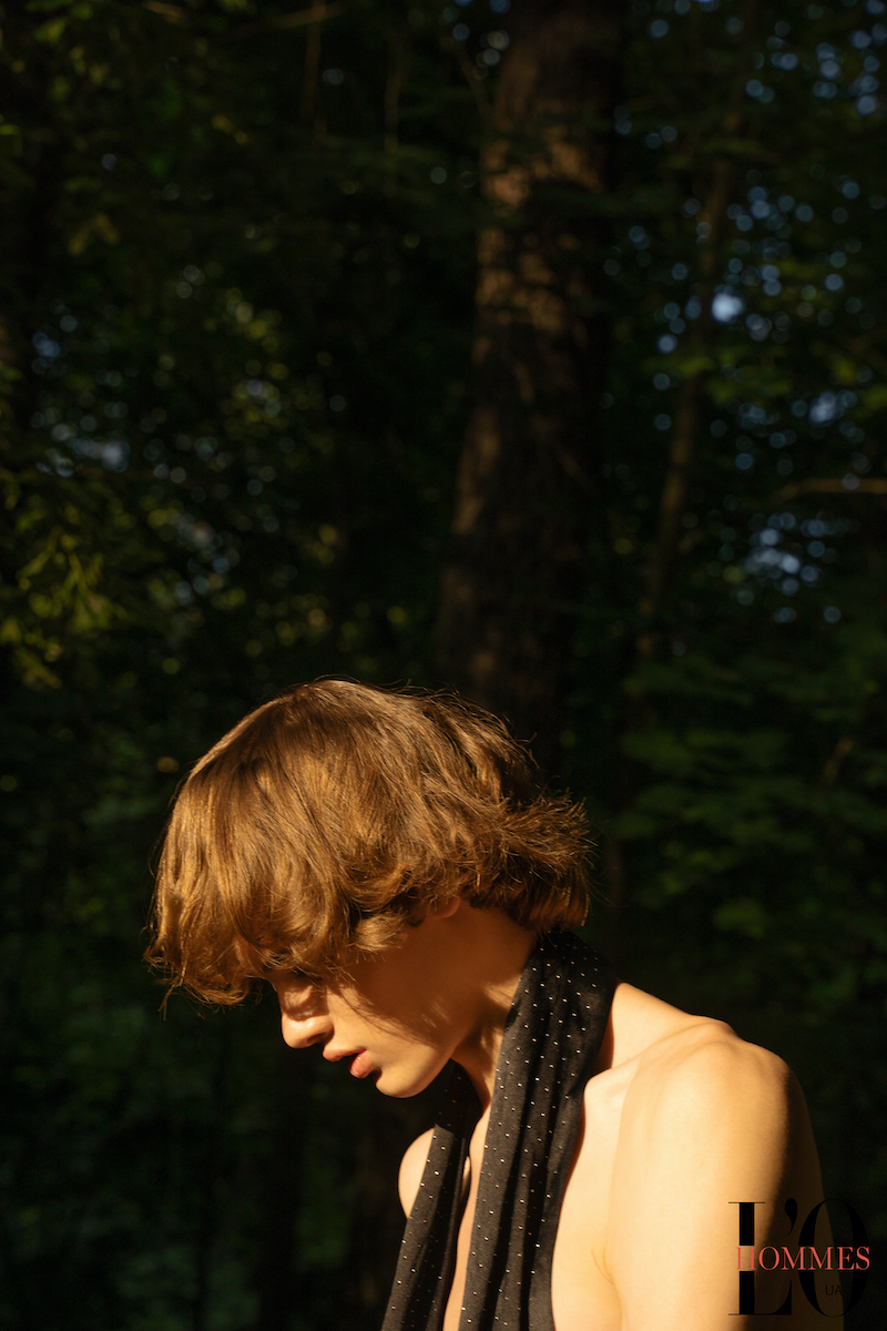 Uастук Saint Laurent