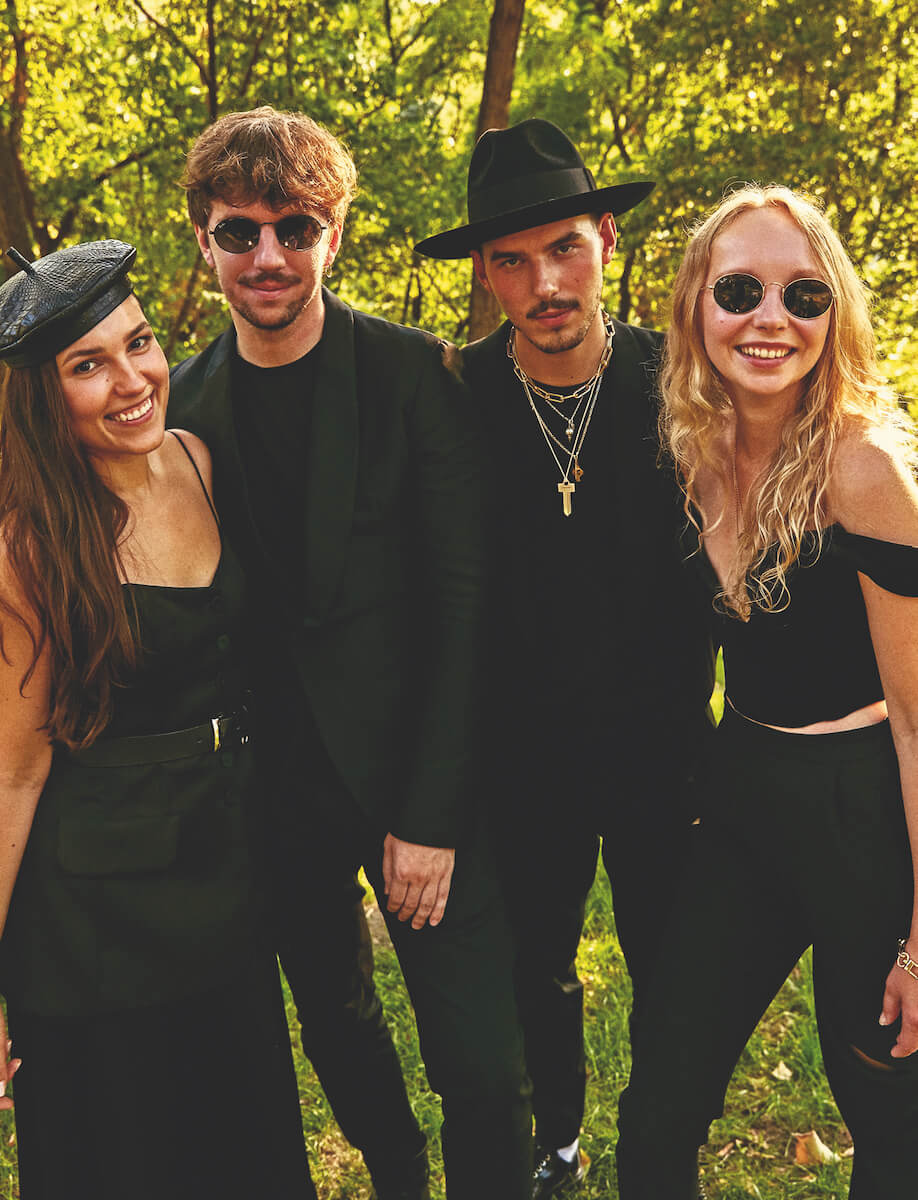 Анна Мостовая, Руслан Багинский, Петр Ясинский и Виктория Семерей