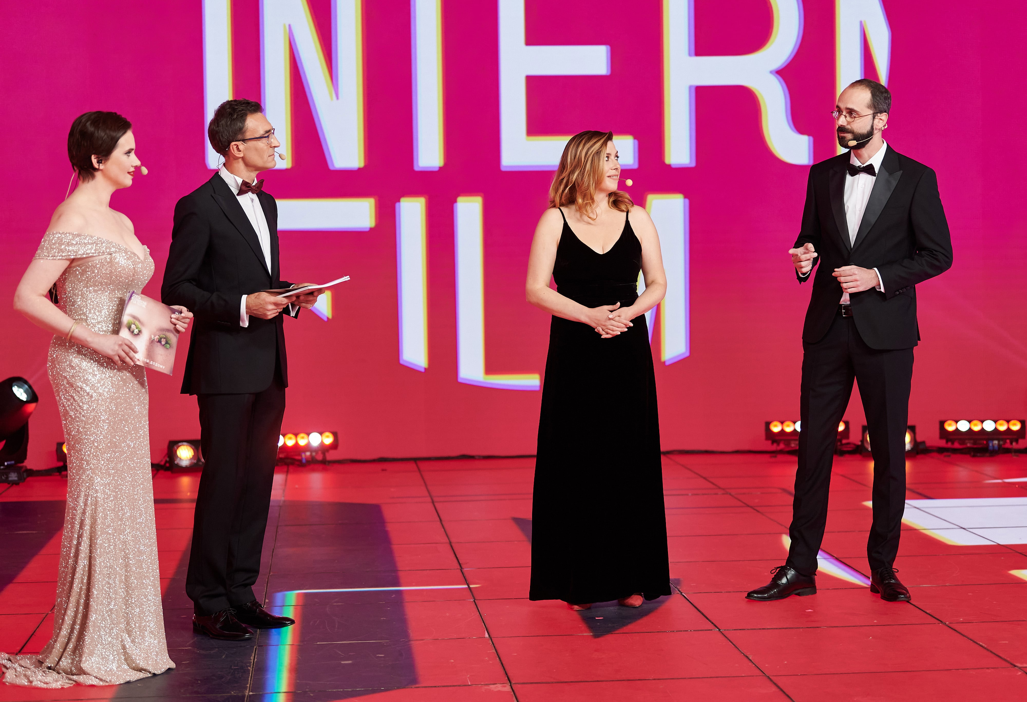 Церемония закрытия 11-го ОМКФ