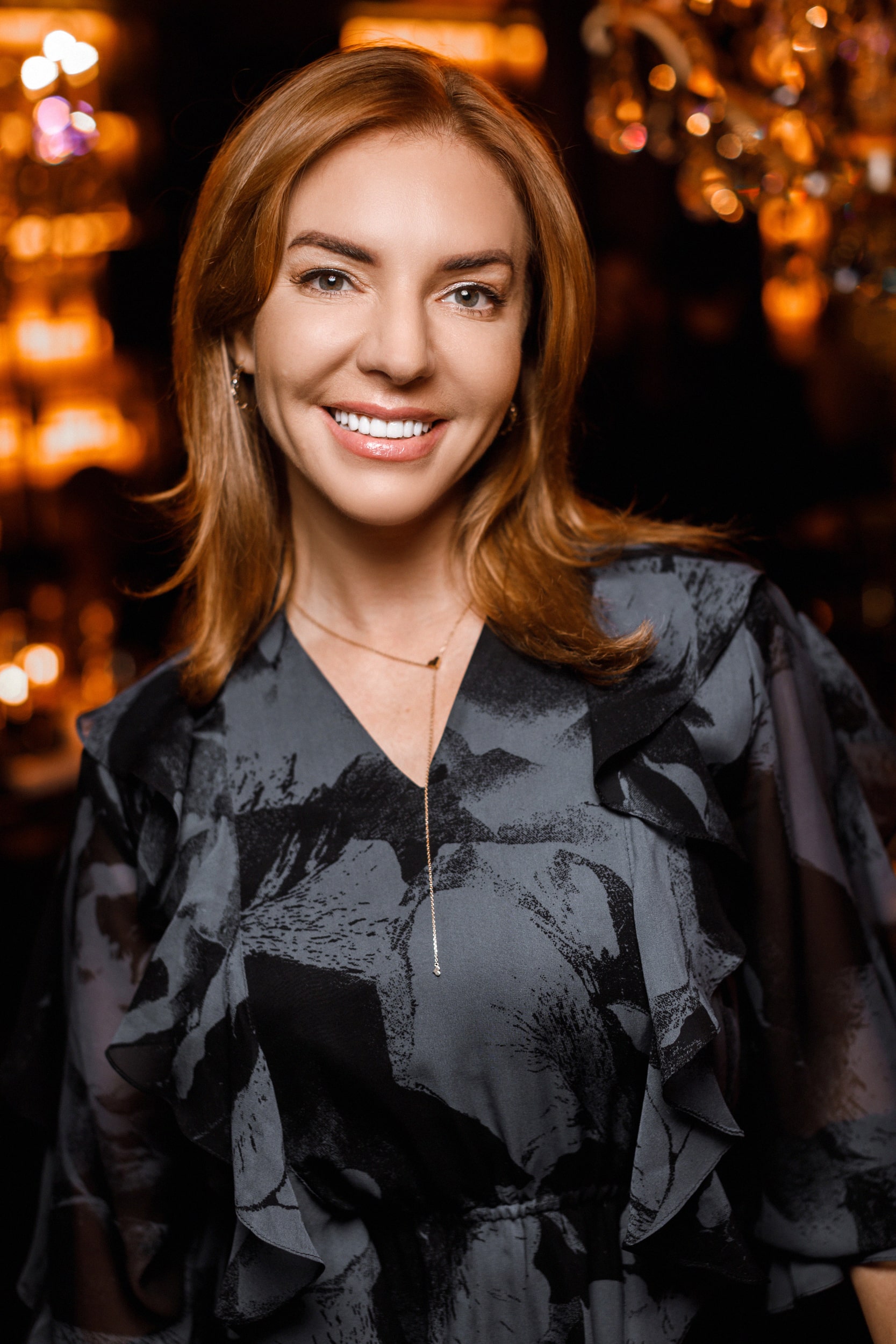 Нана Збукер