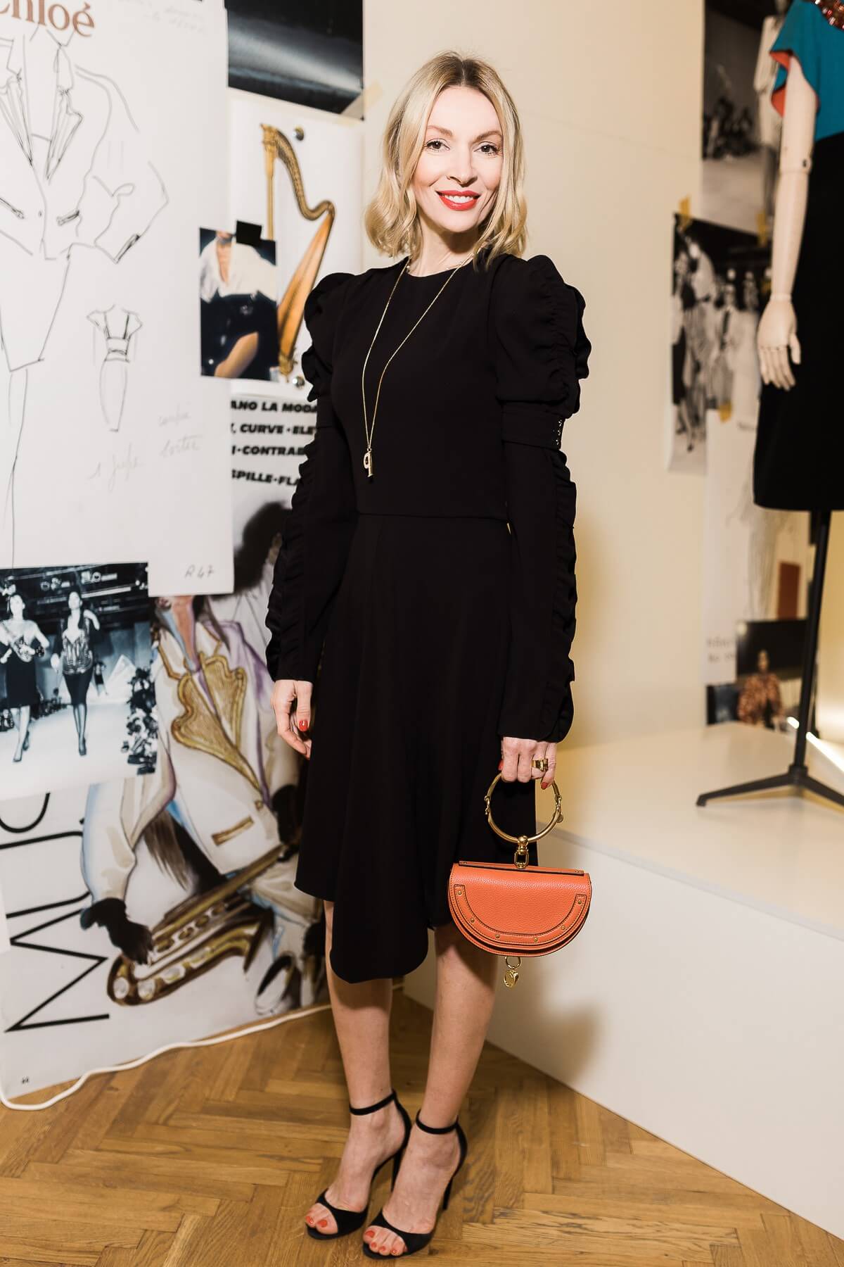 Полина Неня