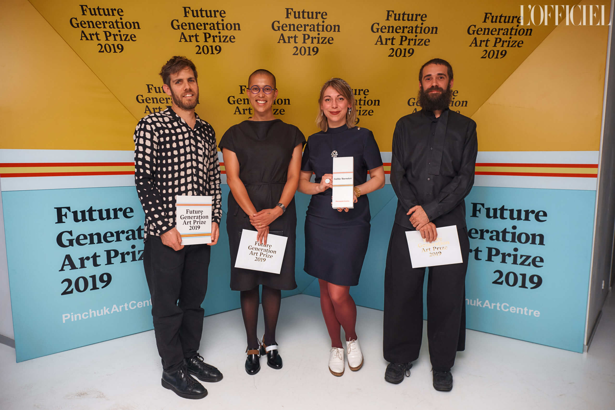 Габріель Голаят, Емілія Шкарнуліте, група Cooking Sections