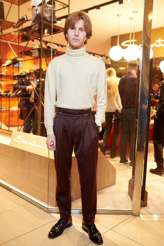 Юрий Амосов 