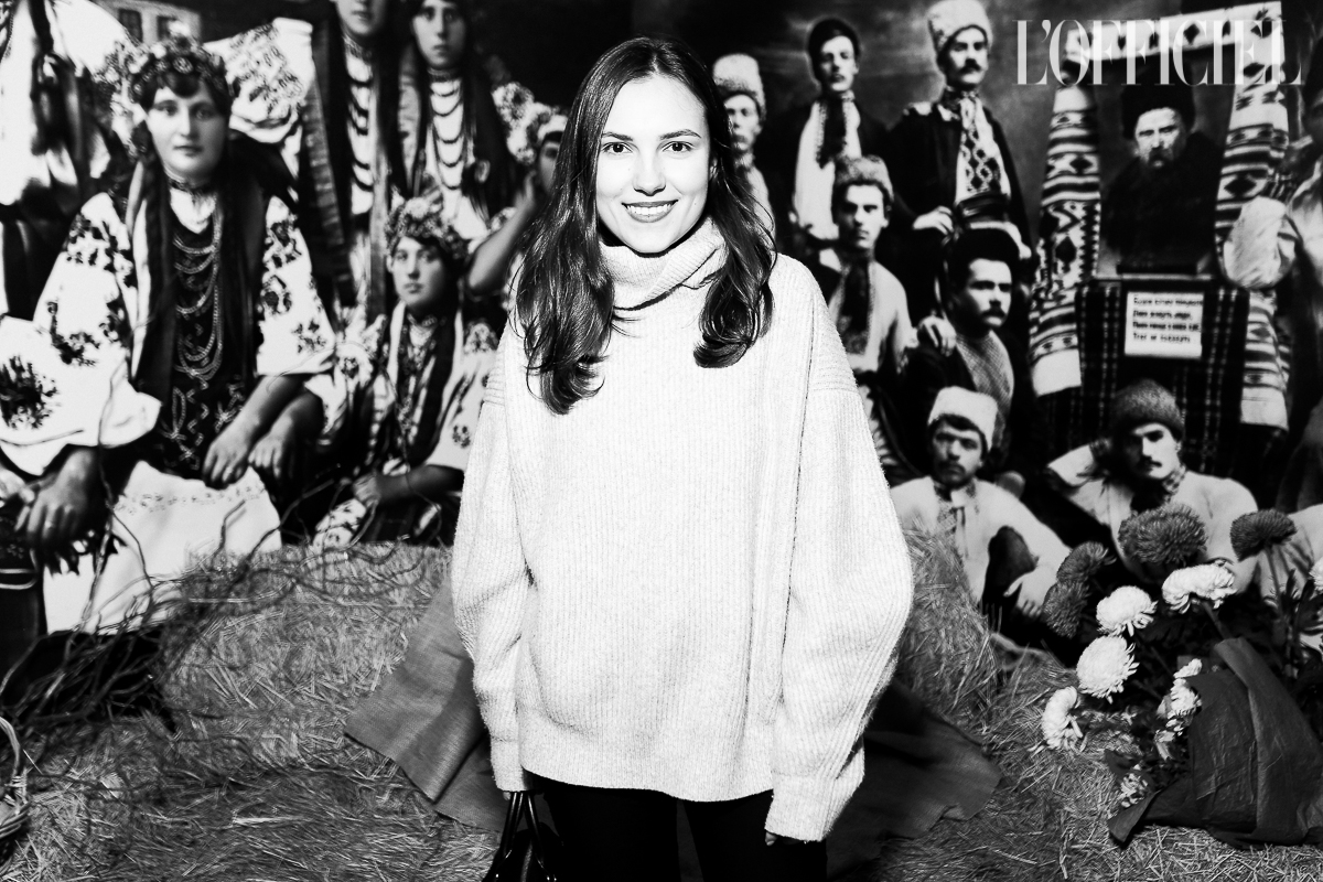 Анна Мостовая 