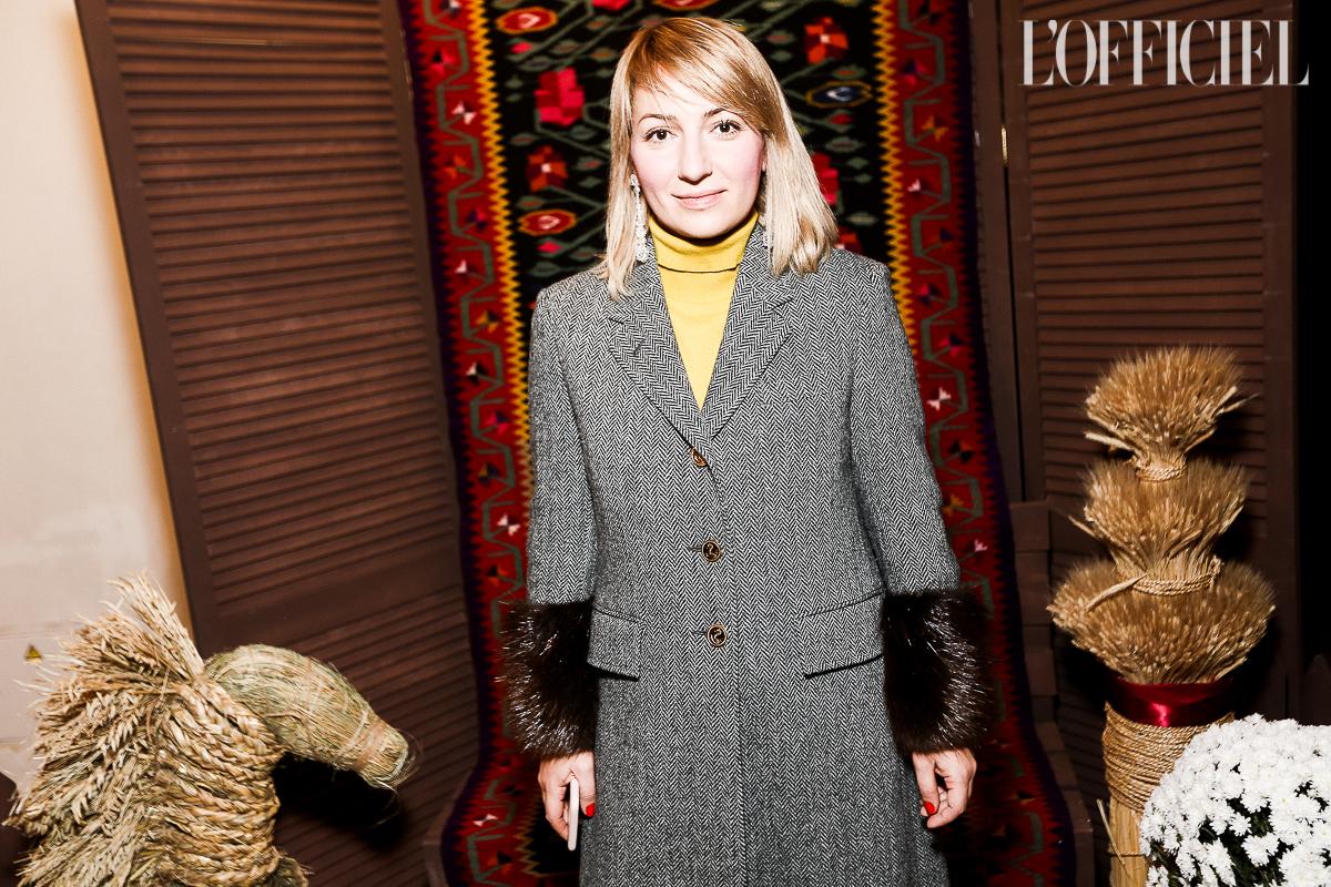 Ася Мхитарян 