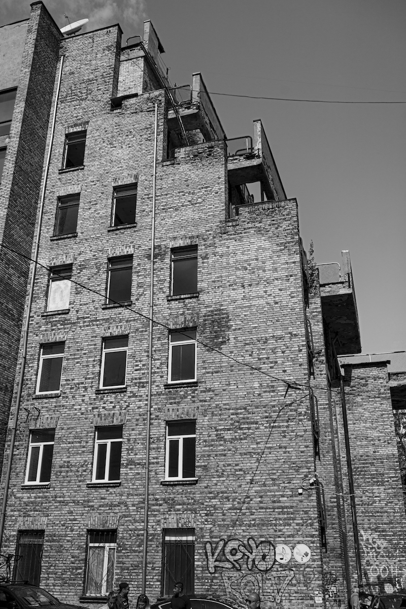 Поликлиника Национального союза писателей Украины, улица Рейтарская, 15, Киев, Авраам Милецкий, Владимир Шевченко, Н. Слохотская, 1986