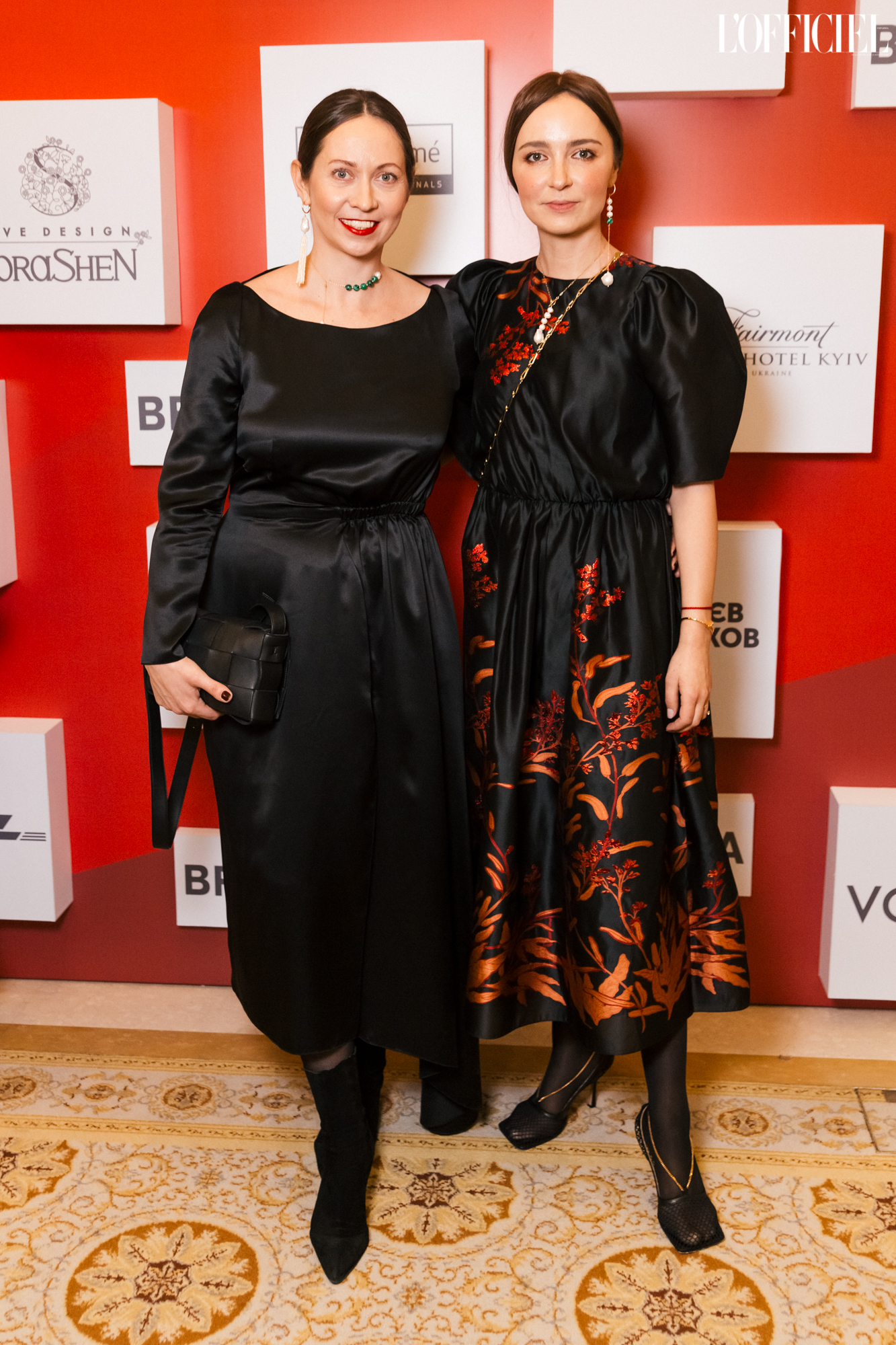 Олеся Кононова, Настя Рябоконь