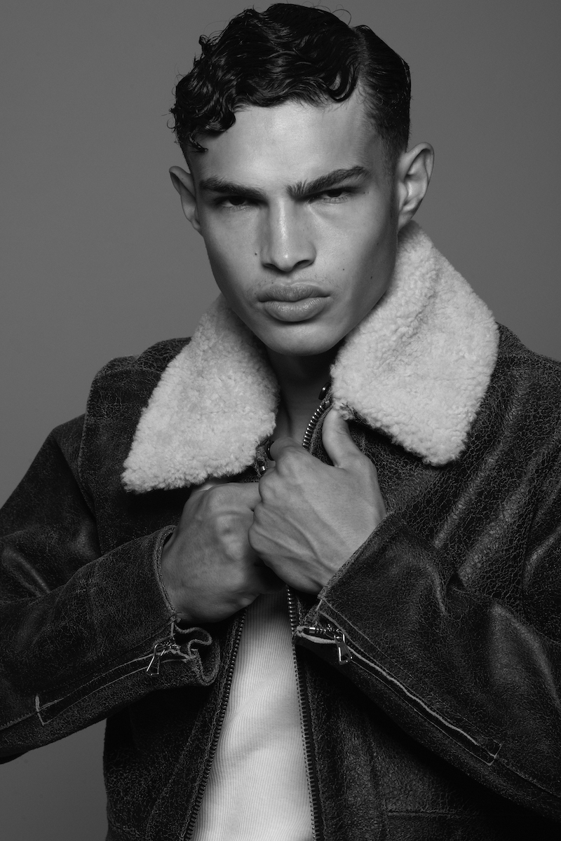 Куртка Low Brand 