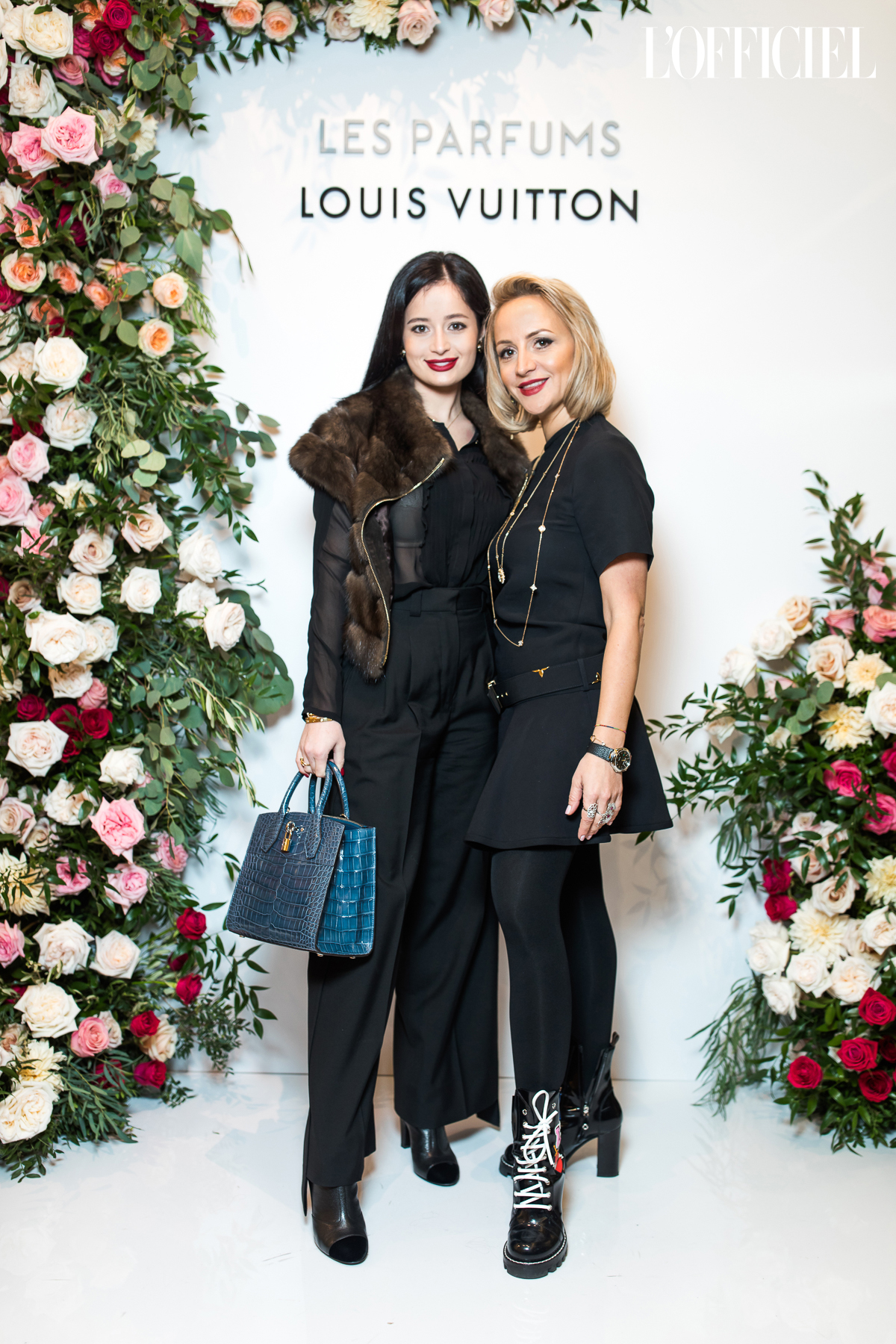 Евгения Лешкова (справа)