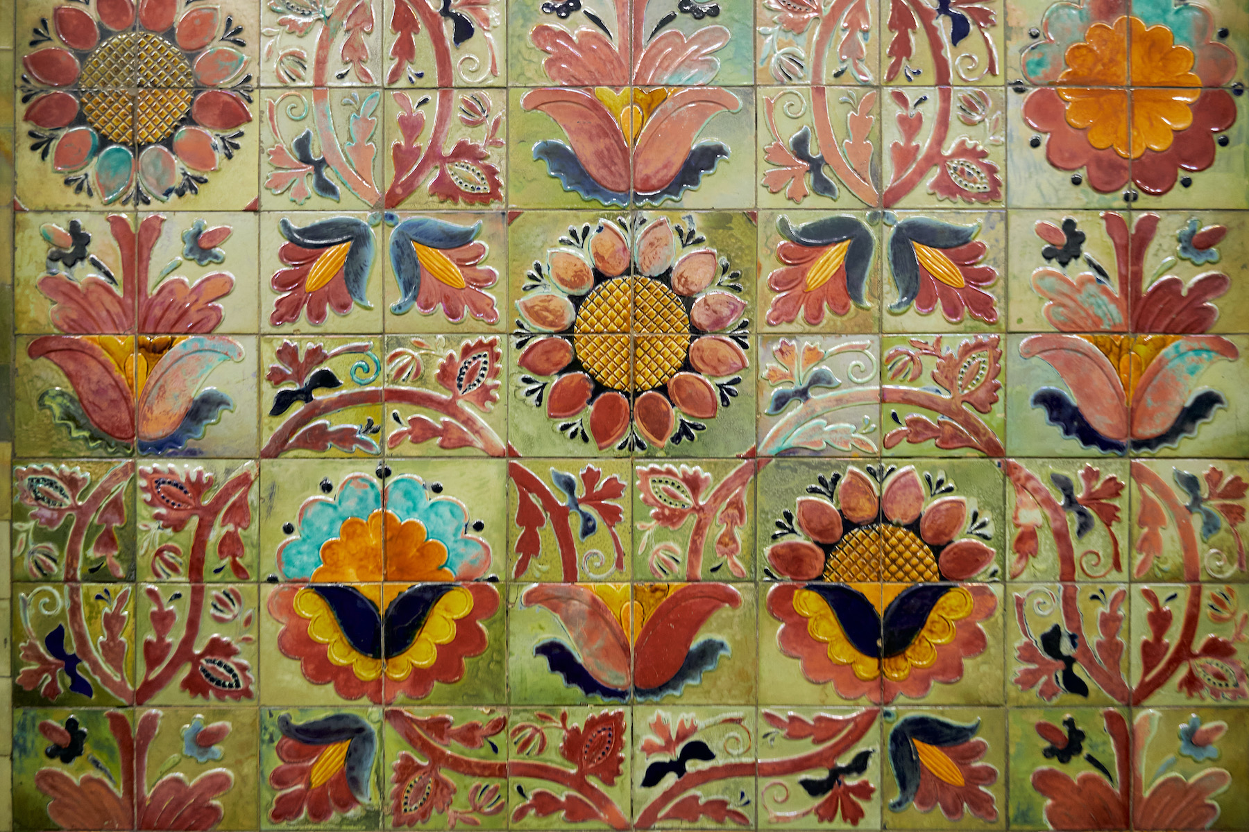 Мотивы мозаичных ковров станции «Крещатик» 