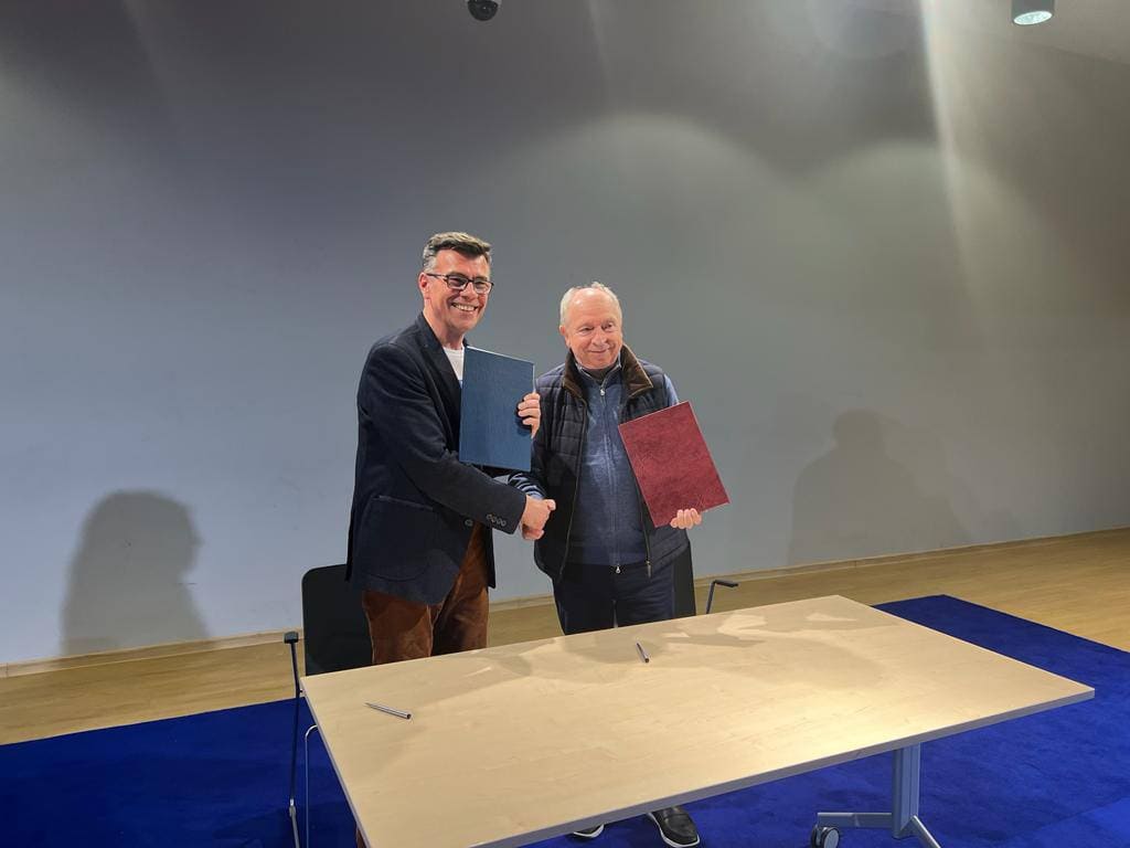 Станіслав Довгий і директор Центру науки Роберт Фірмгофер