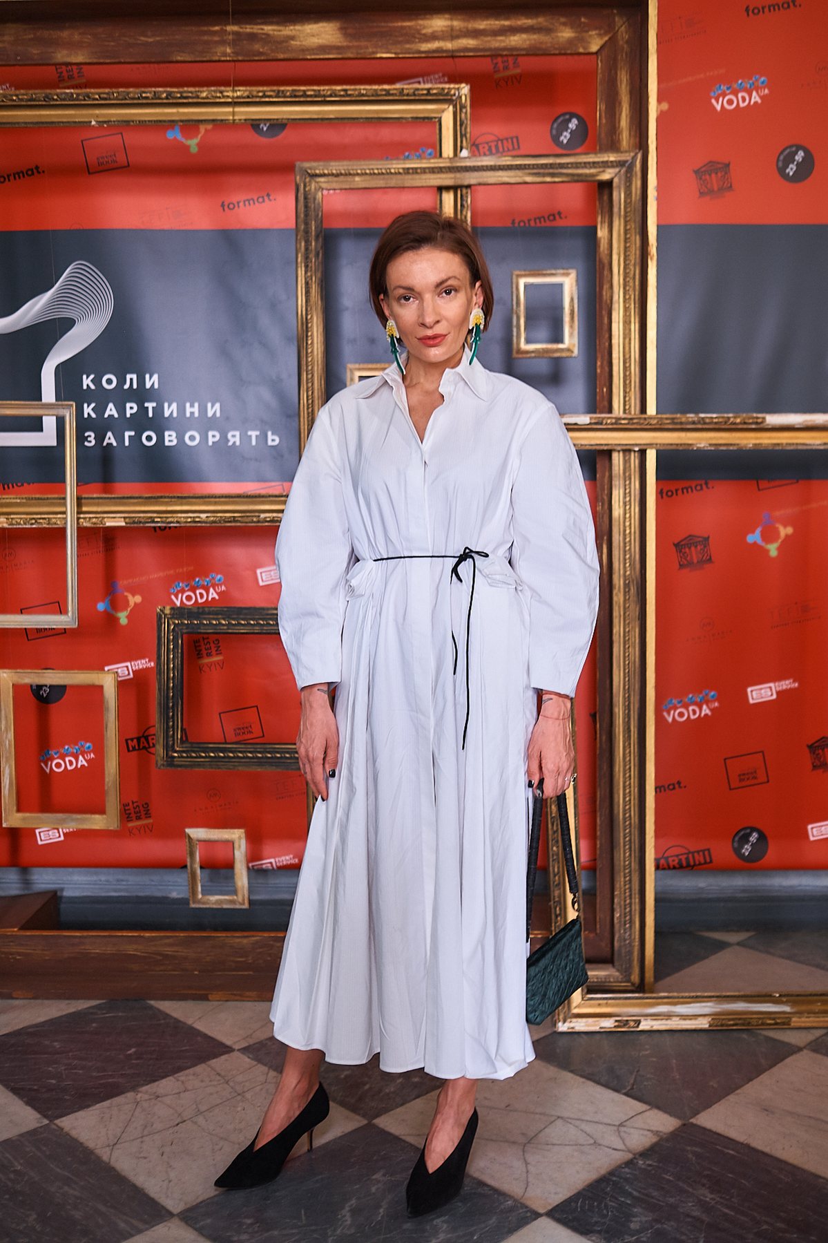 Полина Неня