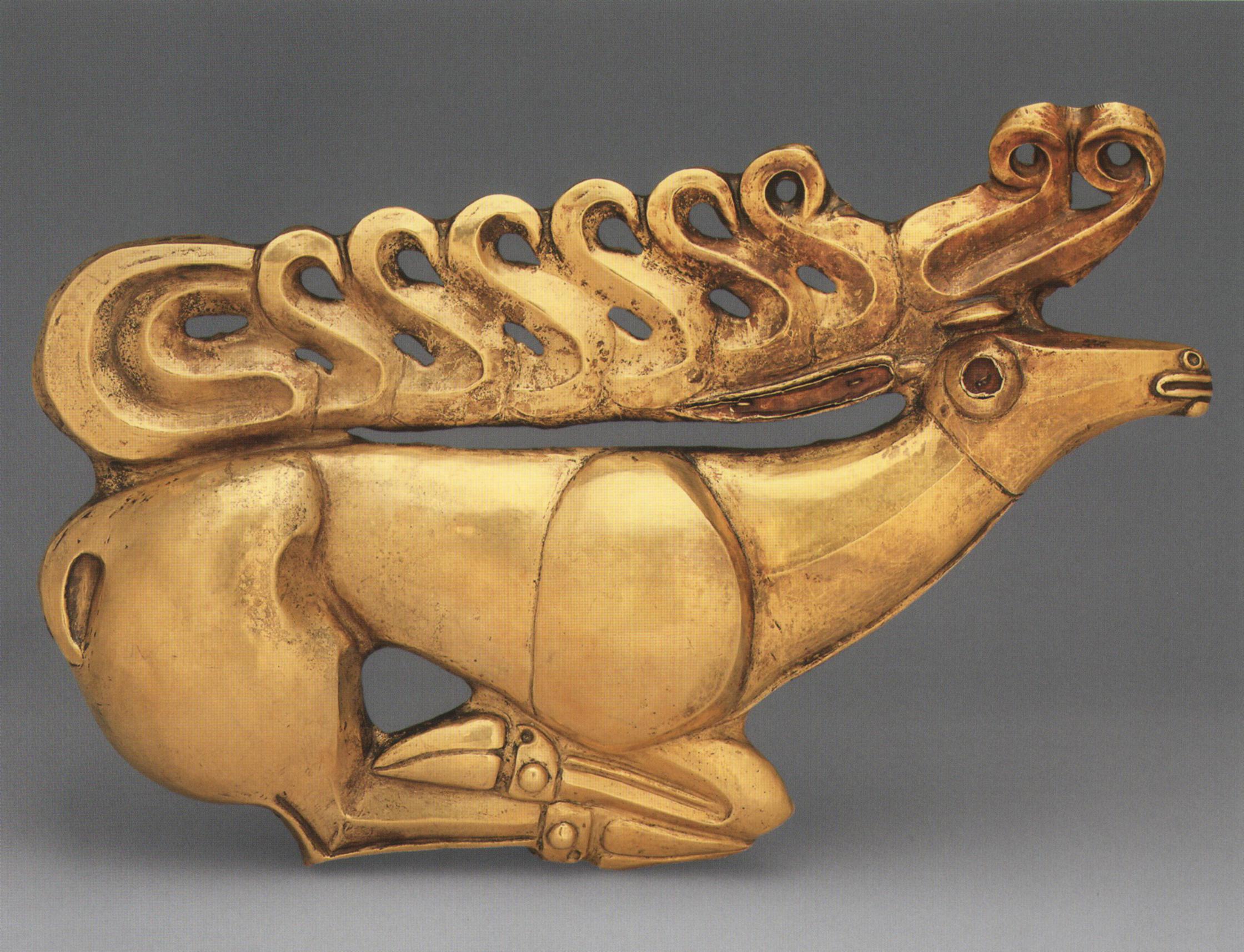 Образец ювелирного искусства Скифии — золотая скульптура оленя (VII—VI вв. до н. э.) из кургана у села Синявки Черкасской области