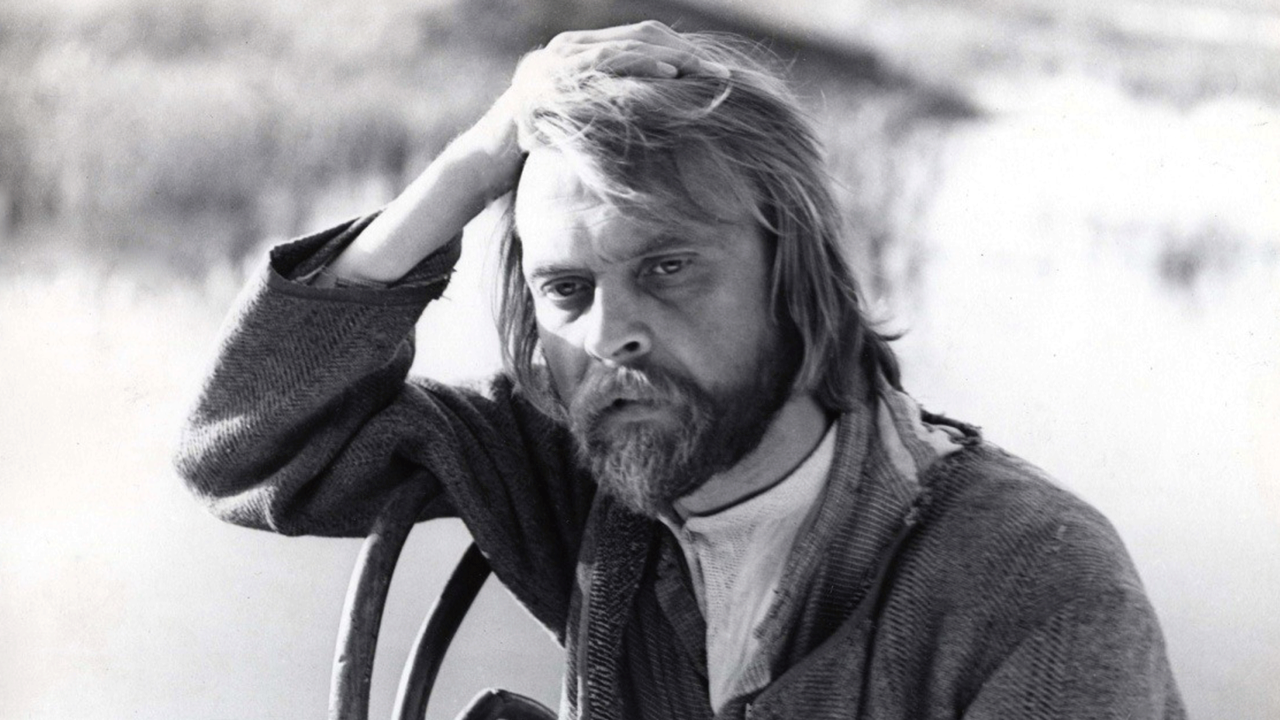 Иван Миколайчук на съемках фильма «Вавилон XX»