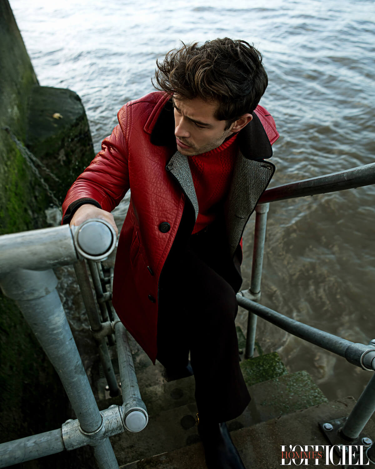 Пальто, пальто, свитер, брюки, ботинки, ремень – Salvatore Ferragamo 