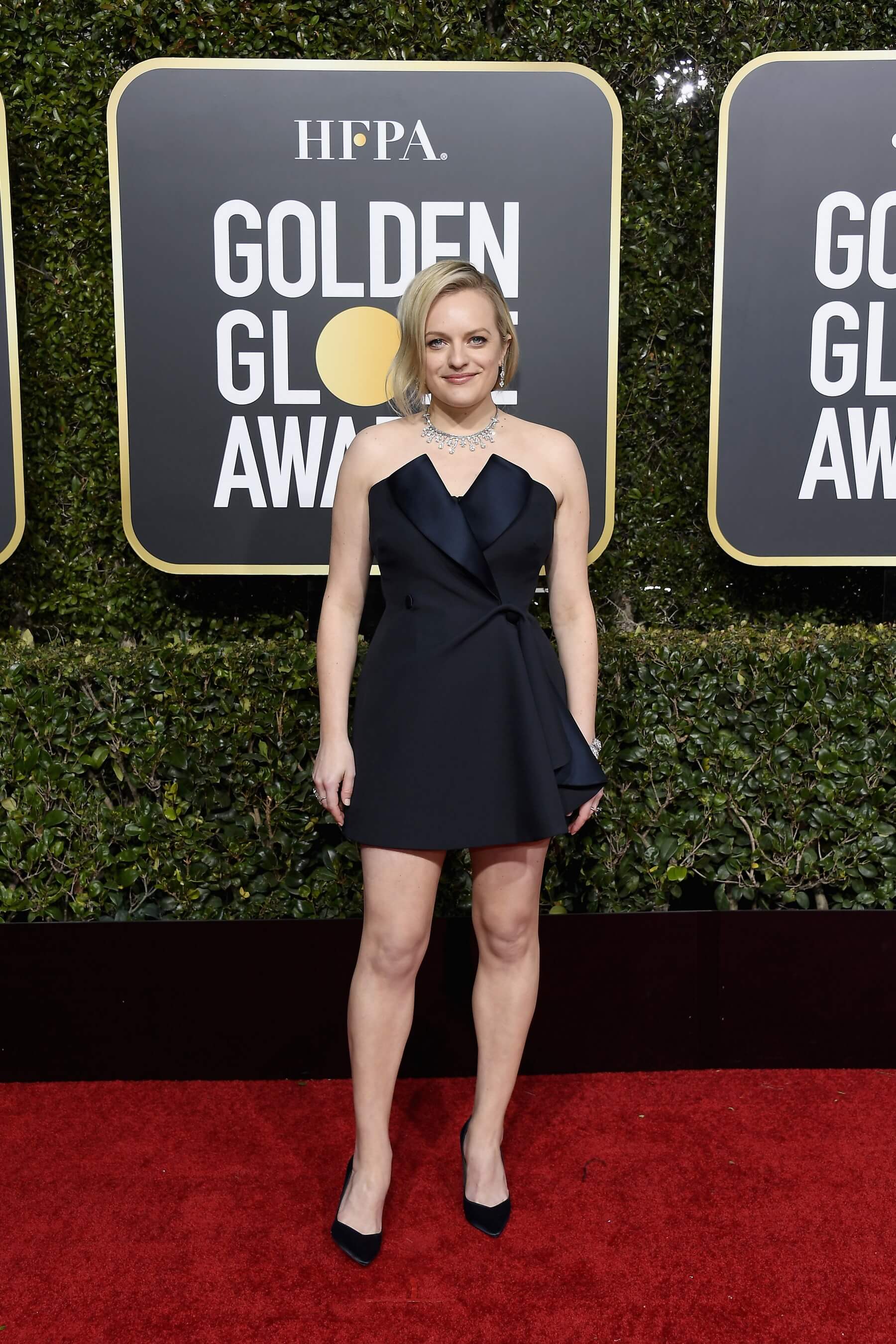 Элизабет Мосс