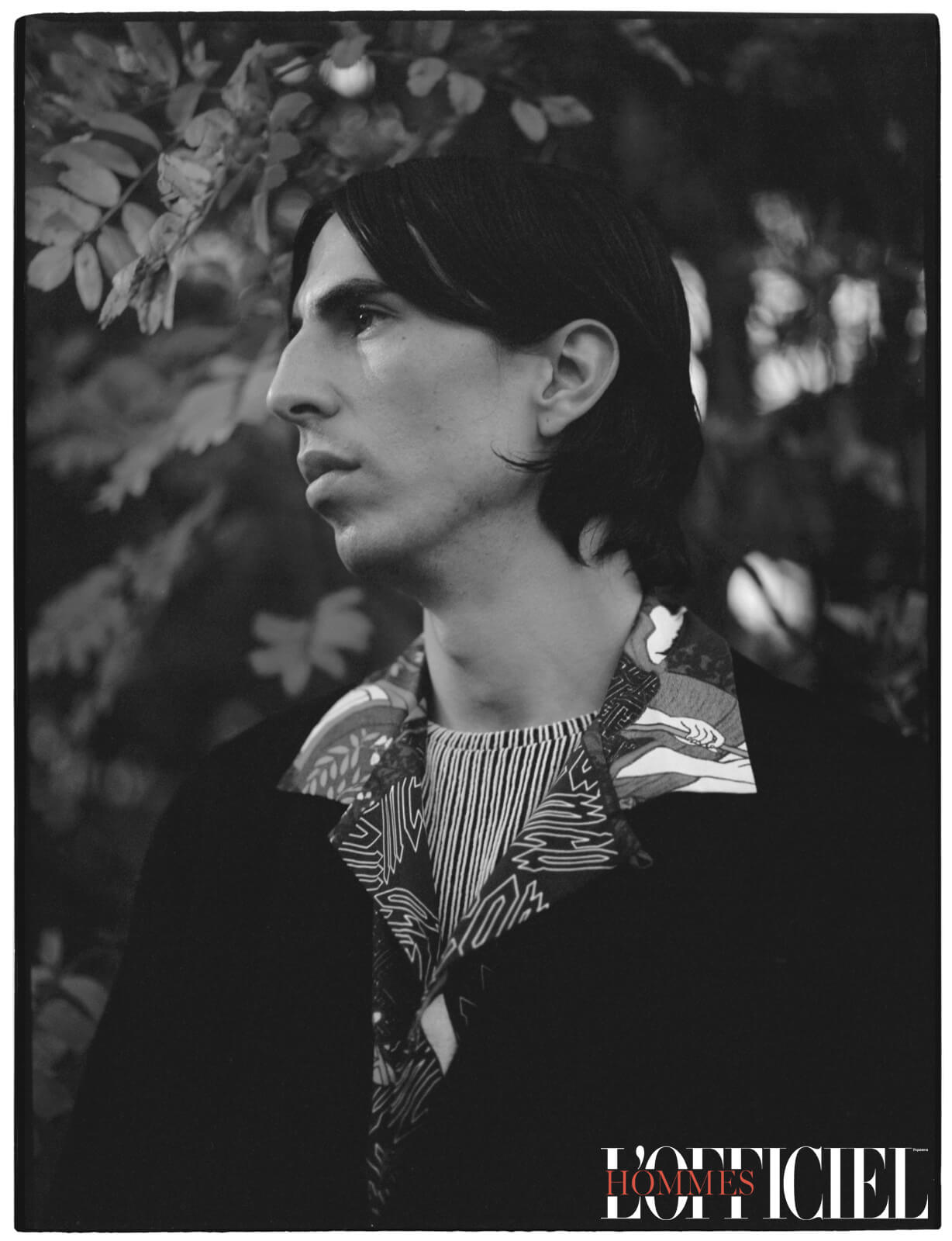 Кардиган и футболка – Issey Miyake Men, рубашка McQ