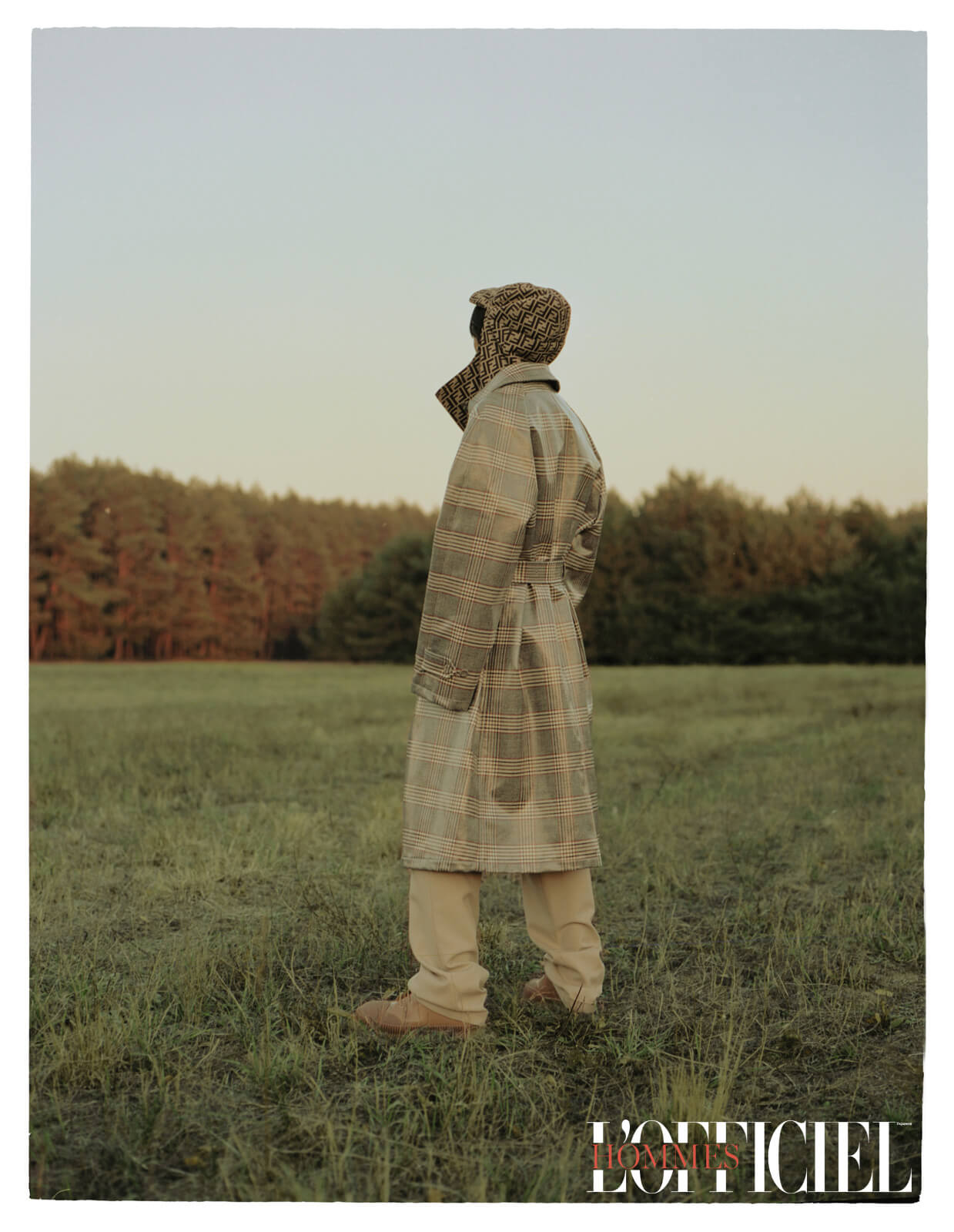 Худи и пальто – Fendi, штаны Gucci 