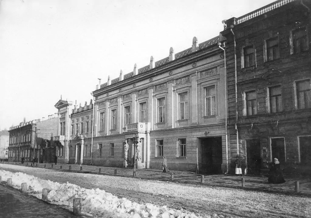 Вулиця Терещенківська, 9