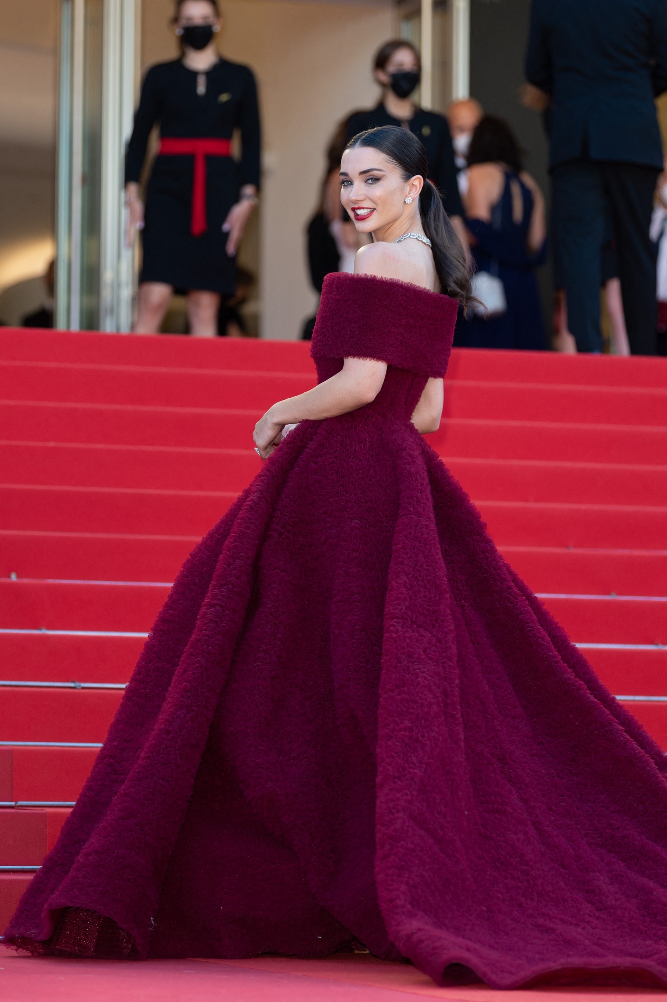 Эми Джексон в Atelier Zuhra