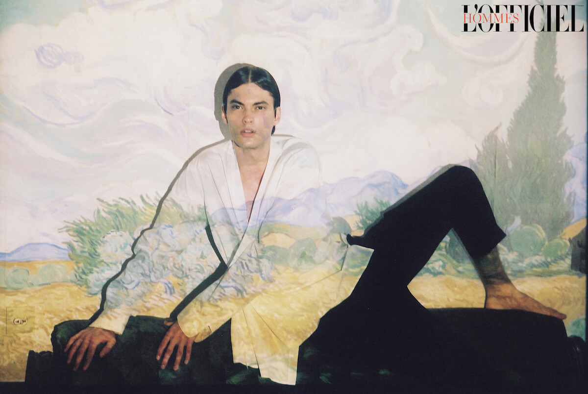 Рубашка Phillip Lim, брюки SONG FOR THE MUTE