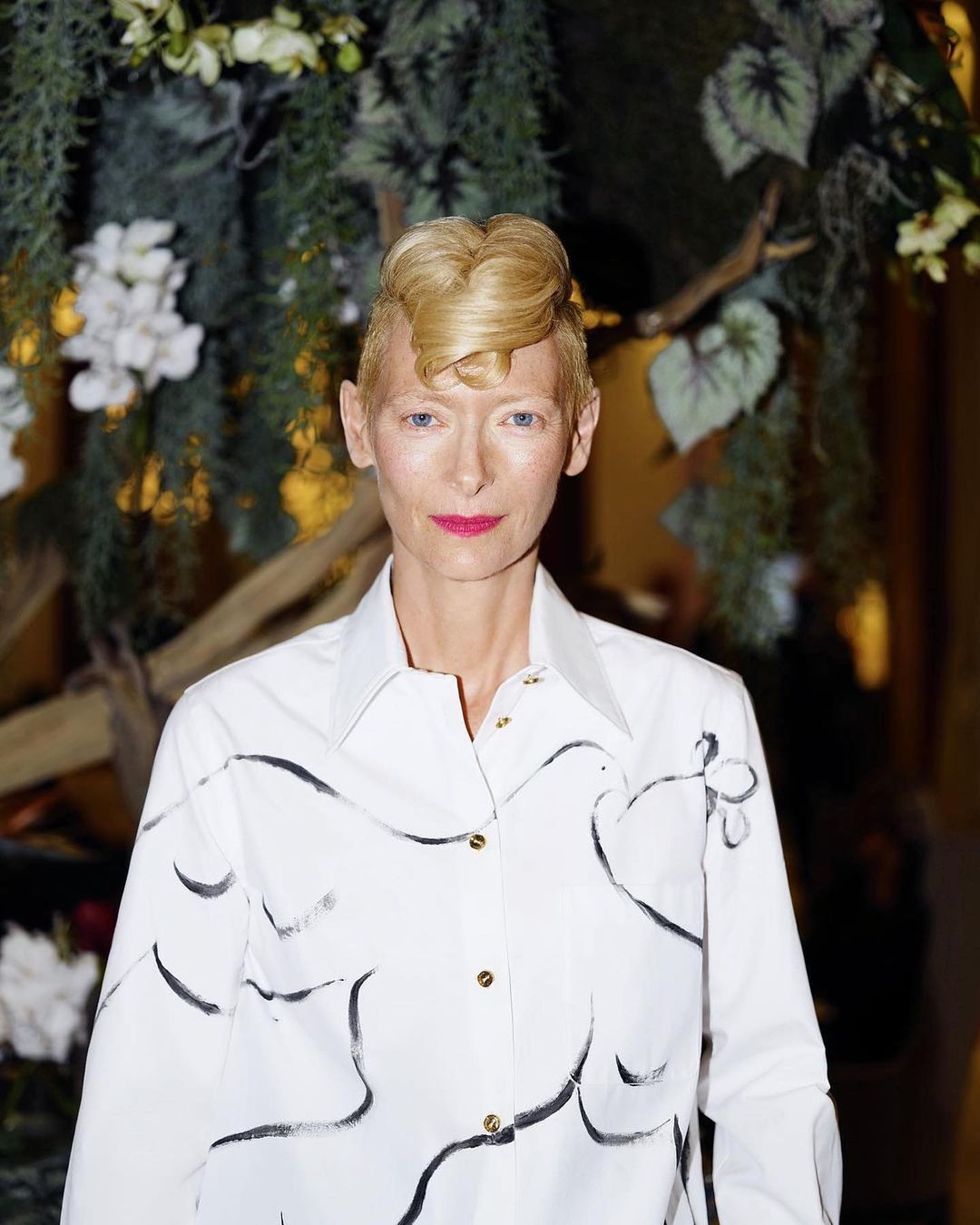 Тильда Суинтон в Schiaparelli