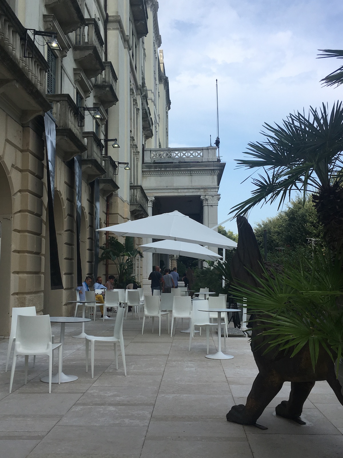 Терраса отеля Des Bains Lido