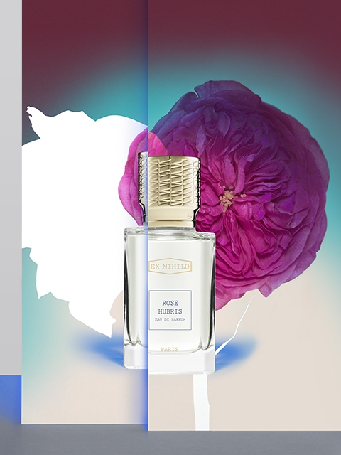 EX NIHILO ROSE HUBRIS