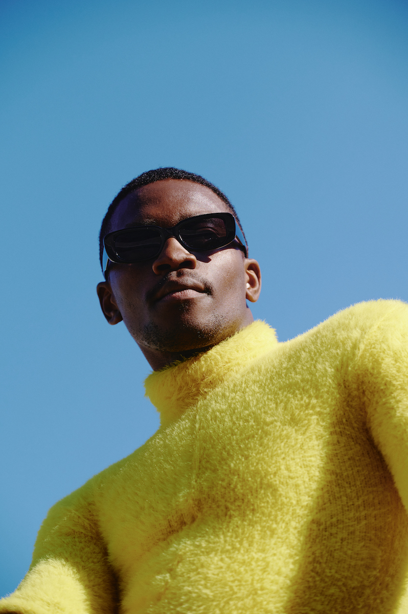 На Джеффрі: водолазка THEO