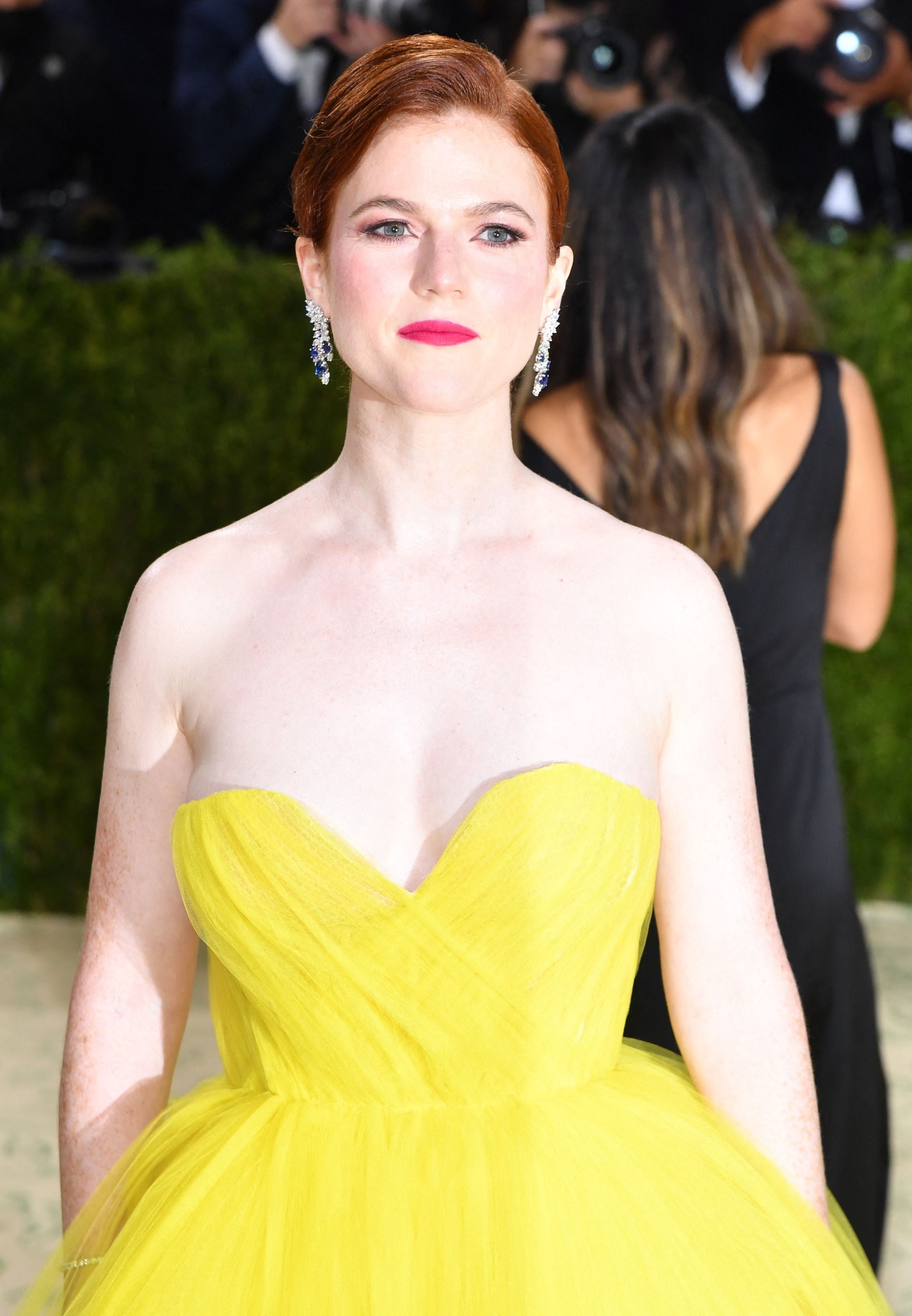 Роуз Лесли в Oscar de la Renta