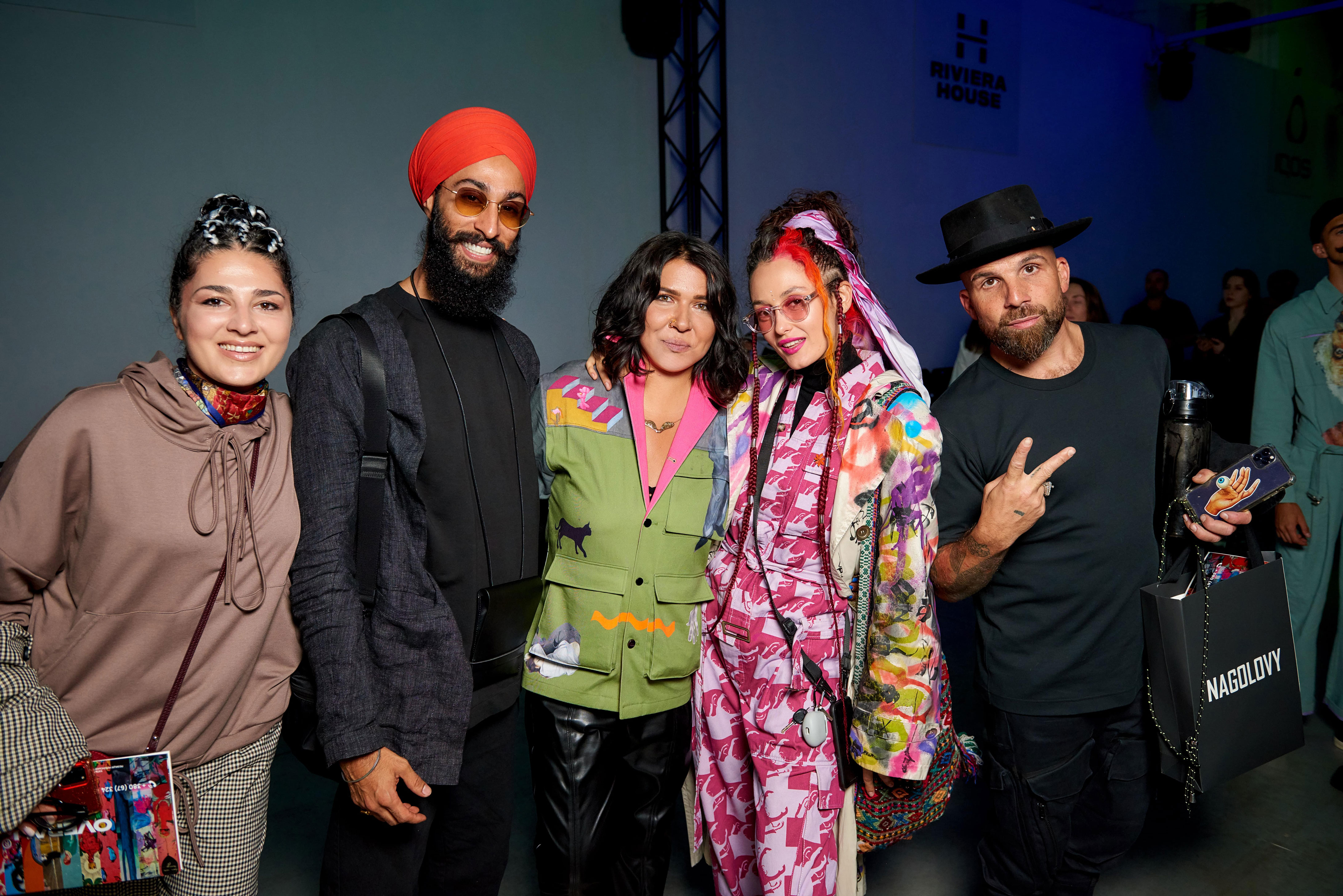 Анастасия Браткова, Алина Паш, Джон Иллел (Jaw)