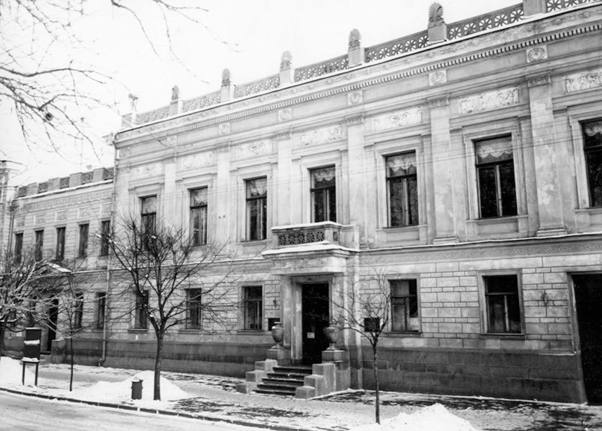 Киевская национальная картинная галерея, 1945 года  