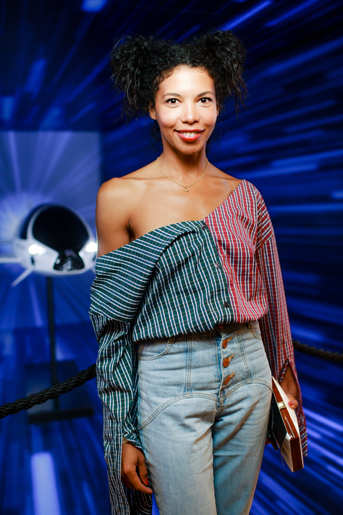 Кароліна Ашіон