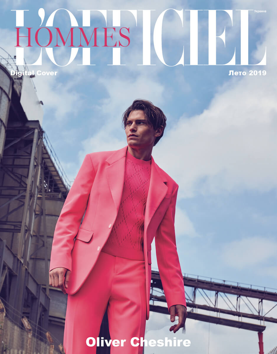 Костюм и свитер – Versace